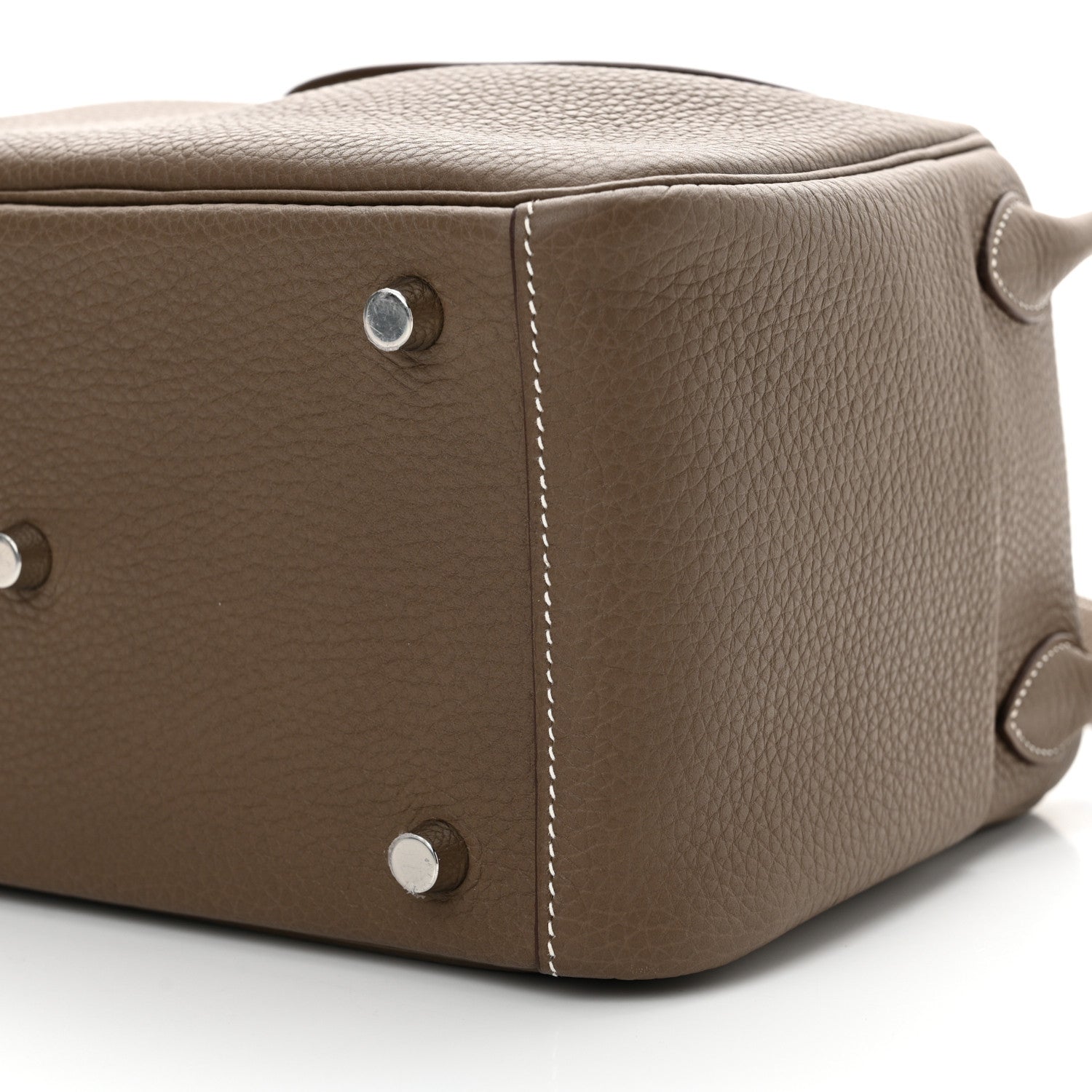 Hermes Taurillon Clemence Lindy 26 Etoupe 10 of 11