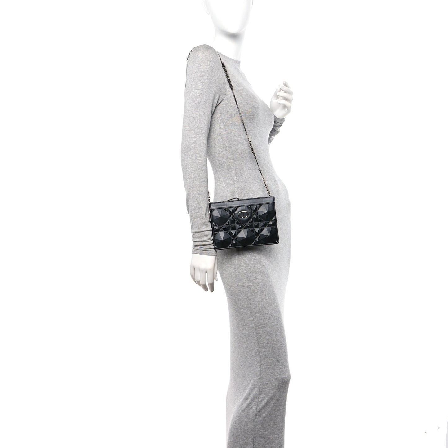 Calfskin Macrocannage Diamond Caro Zipped Pouch With Chain Black