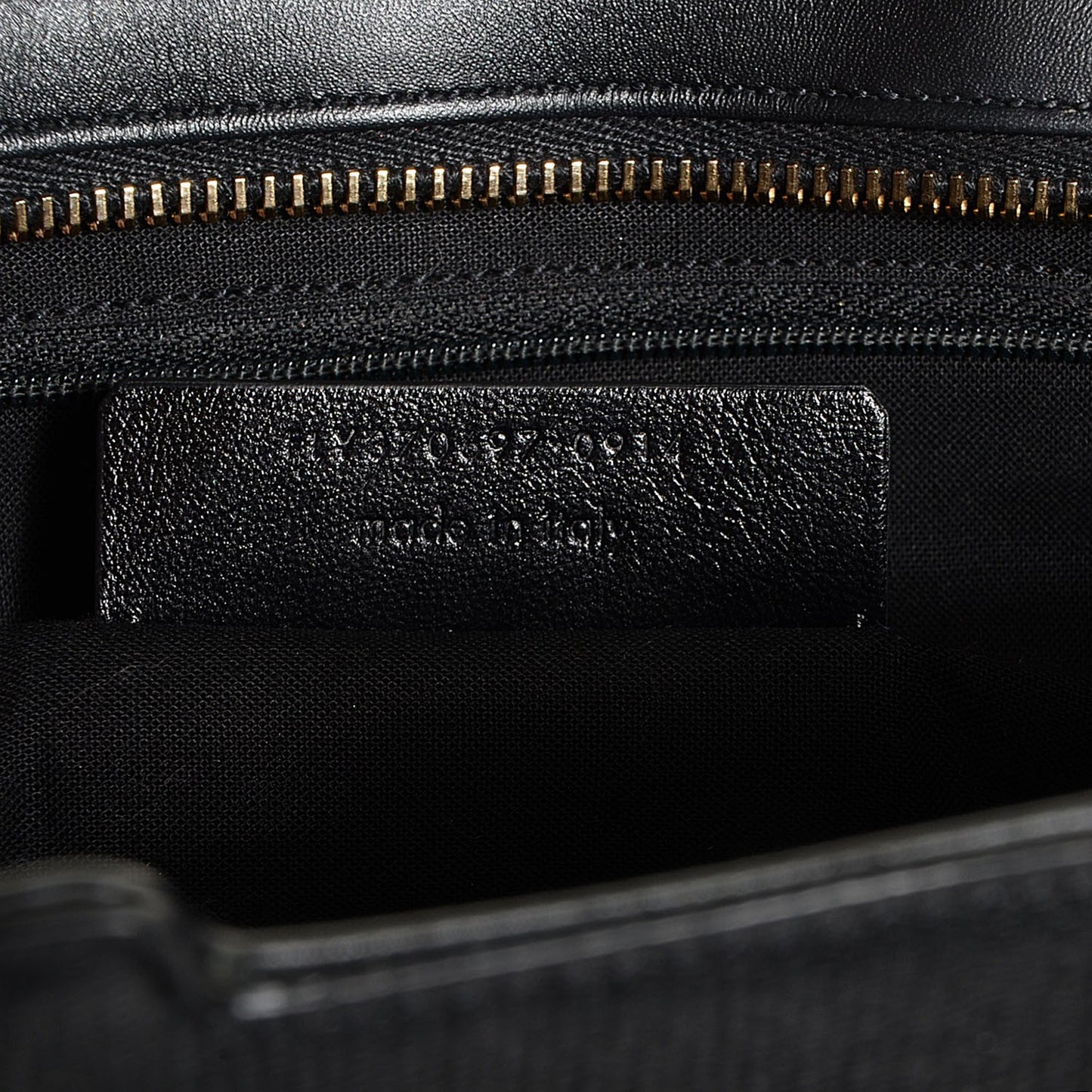 Textured Leather Classic Small Cabas Y Bag Black