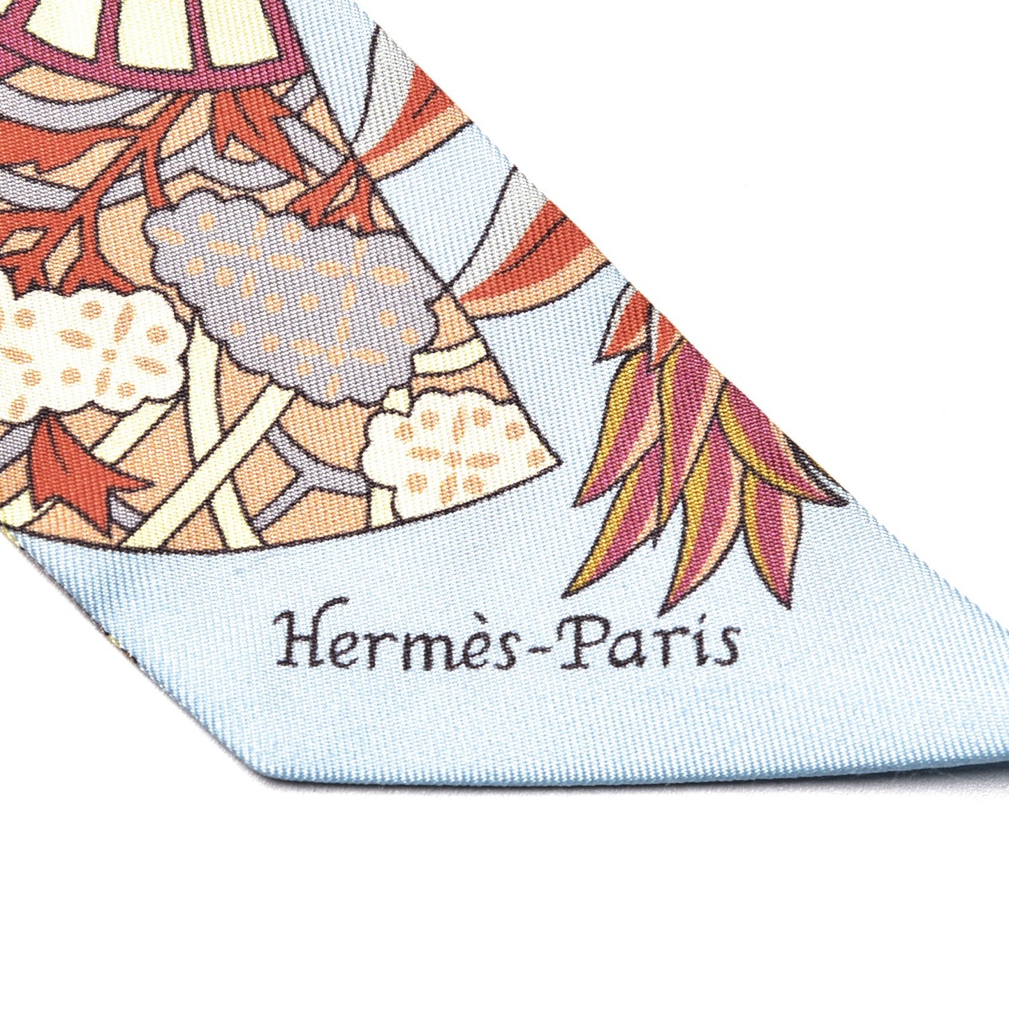 Silk Fleurs et Papillons de Tissus Twilly Bleu Ciel Coral Jaune