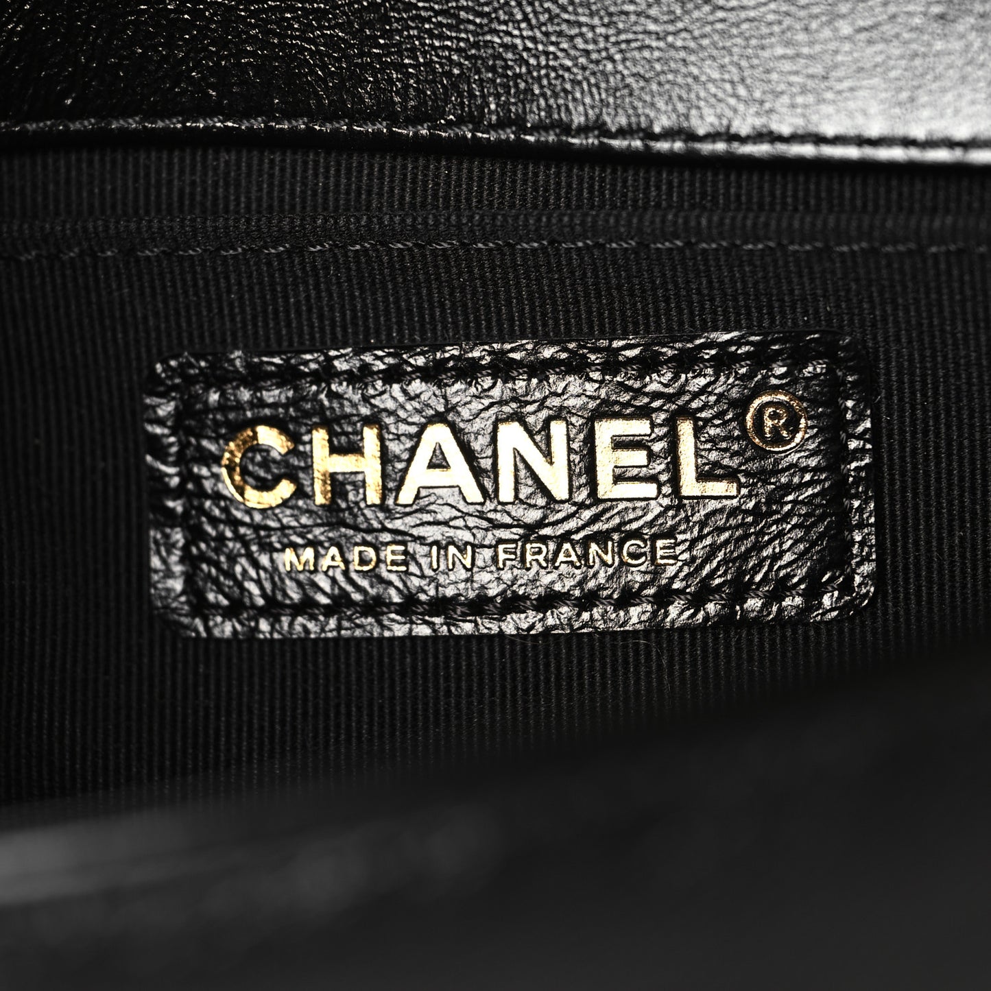 Metallic Glazed Calfskin Small Boy Flap Black Gold