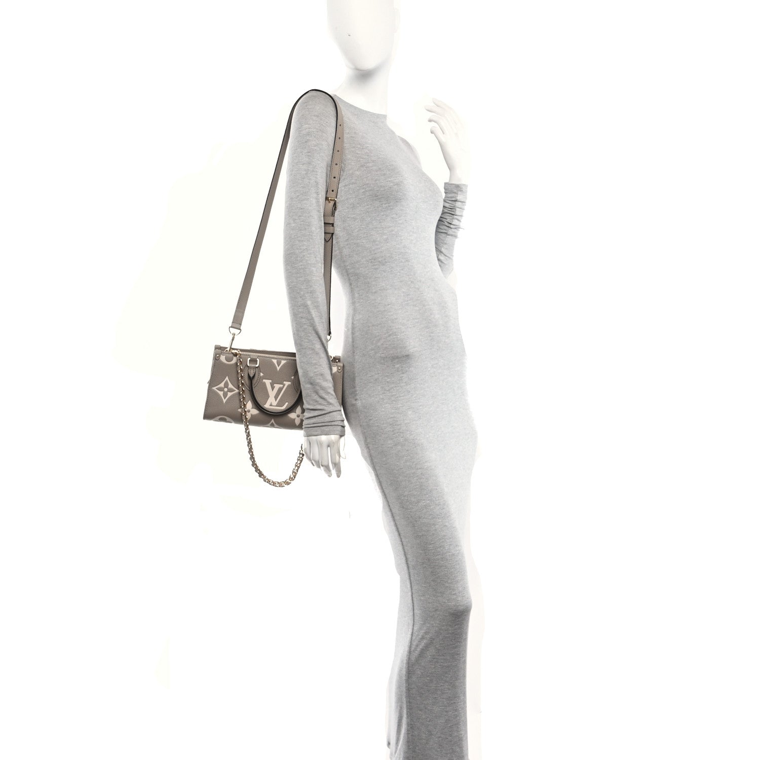 Louis Vuitton Empreinte OnTheGo East West Dove Cream 2 of 11