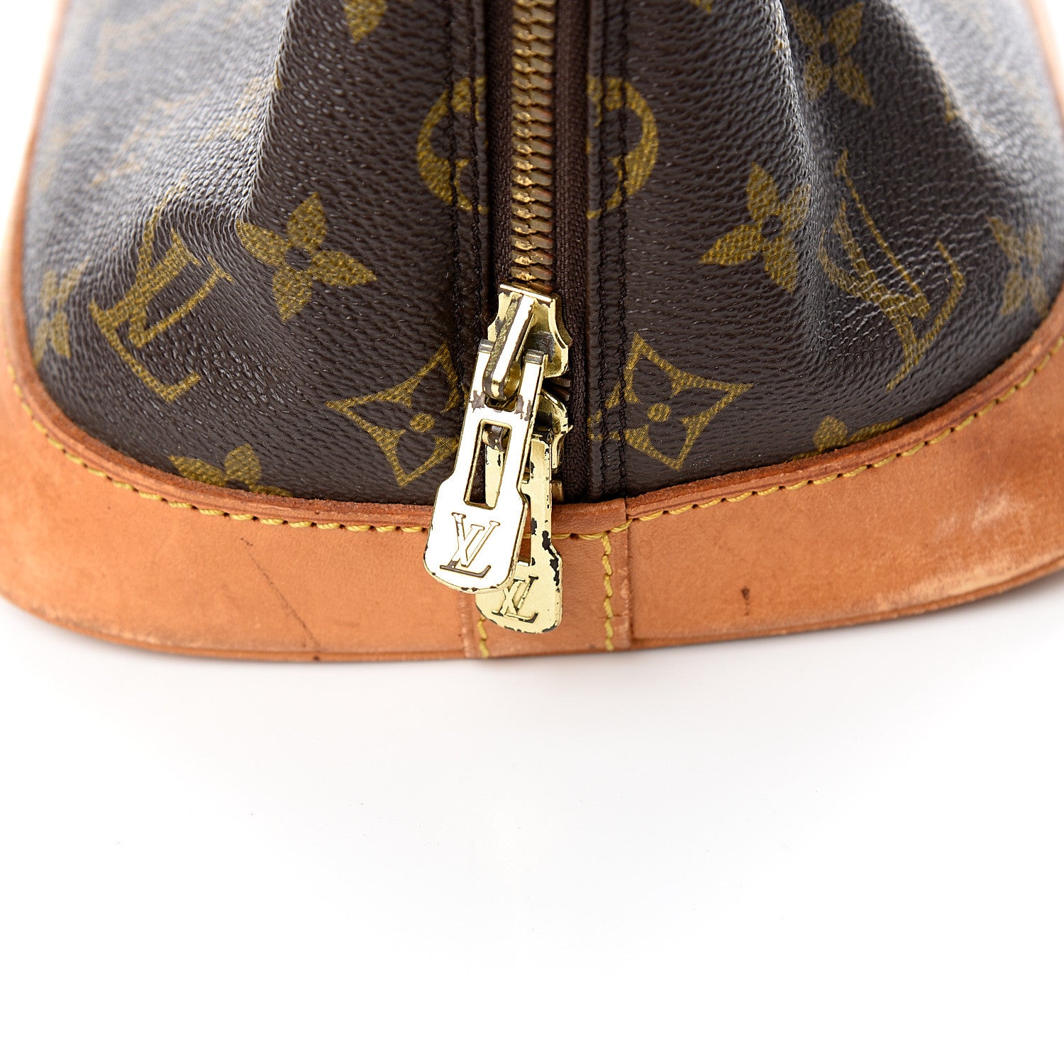 Louis Vuitton Monogram Alma PM 20 of 21