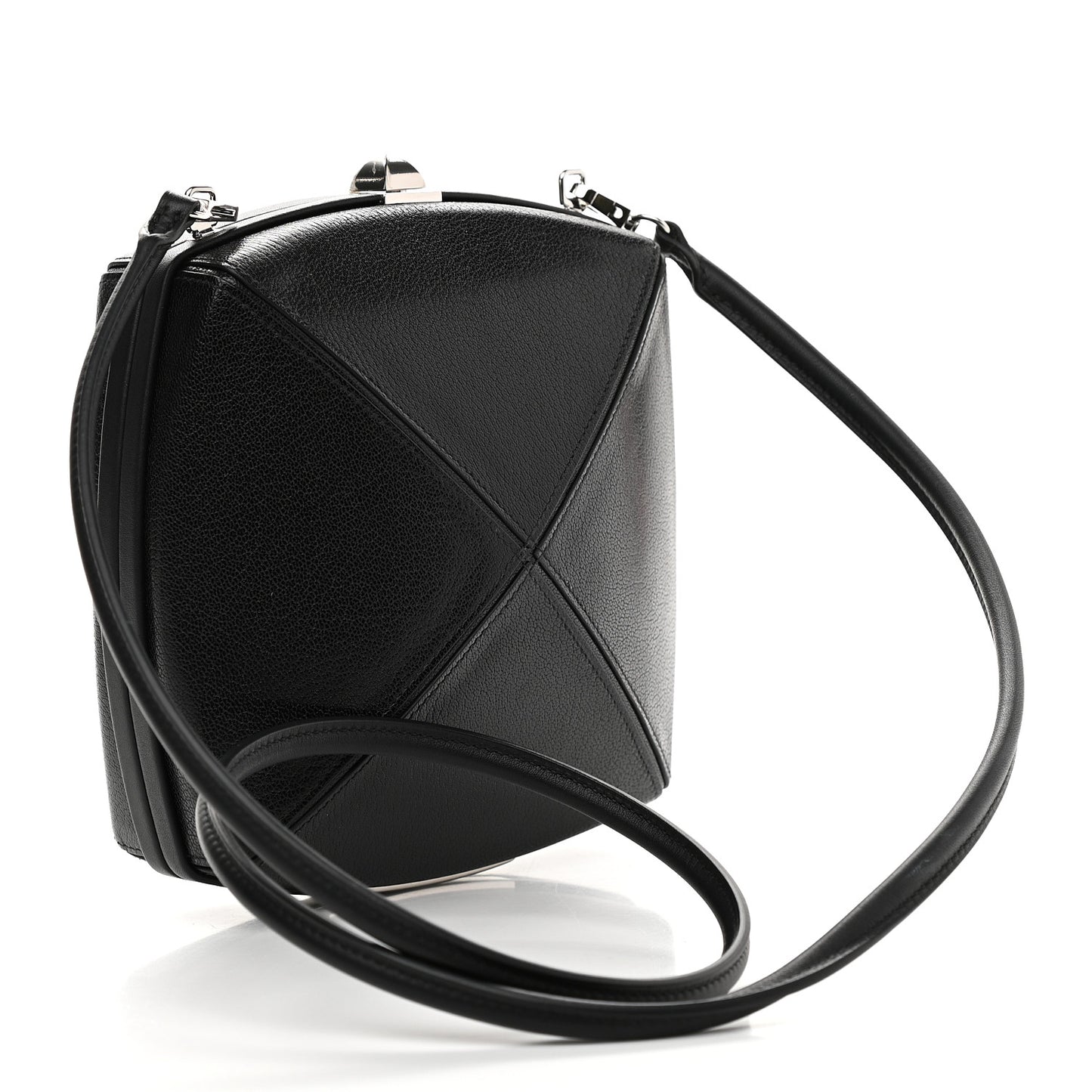 Chevre Chamkila Clou Medor Clutch Black