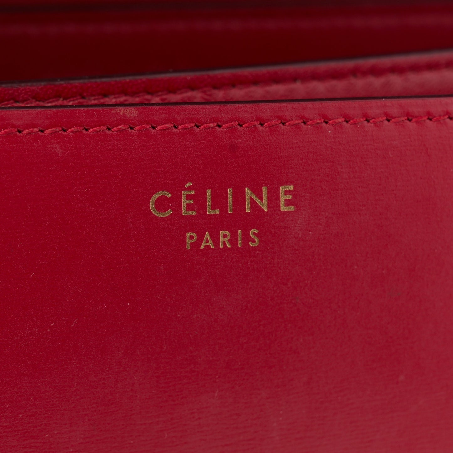 Box Calfskin Medium Classic Box Flap Bag Red