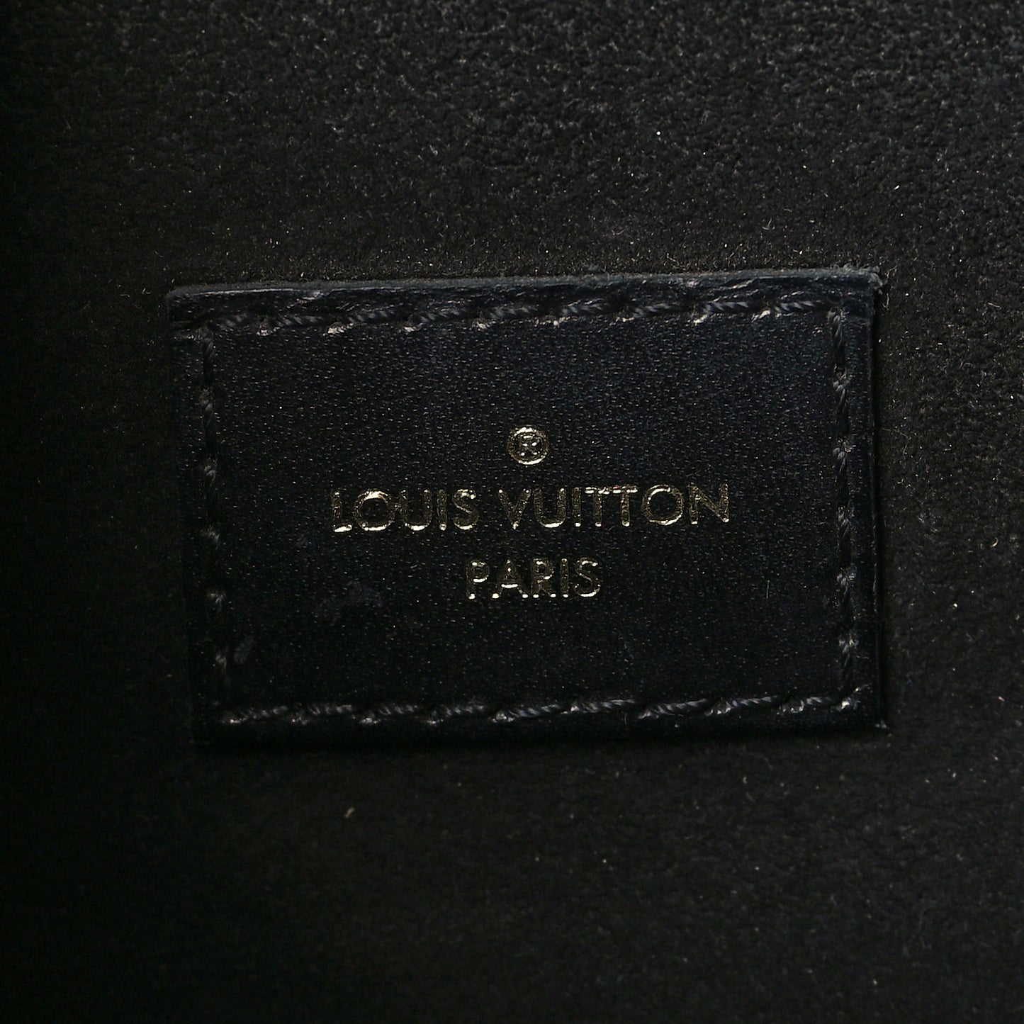 Reverse Monogram Pochette Metis