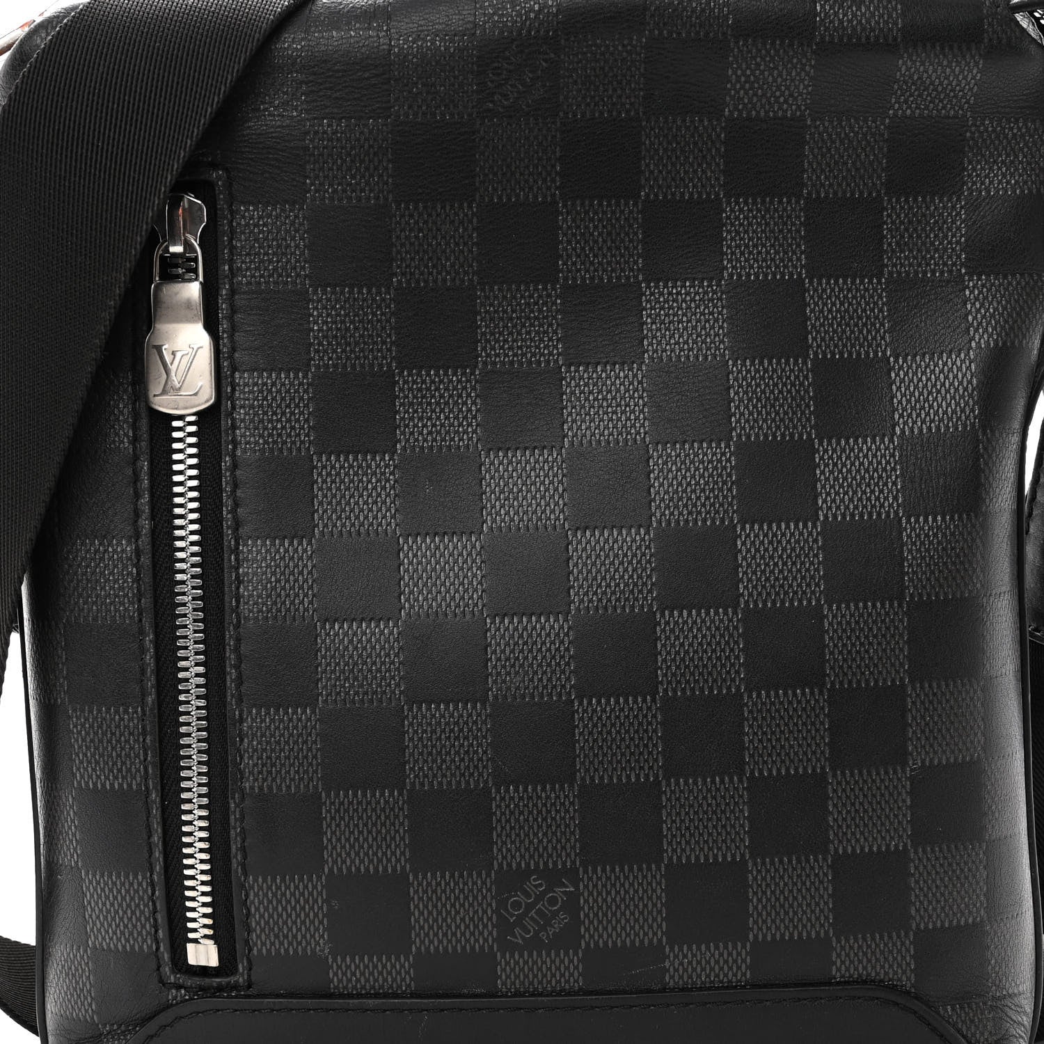 Louis Vuitton Damier Infini Discovery Messenger BB Onyx 7 of 11