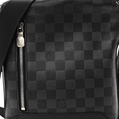 Louis Vuitton Damier Infini Discovery Messenger BB Onyx 7 of 11