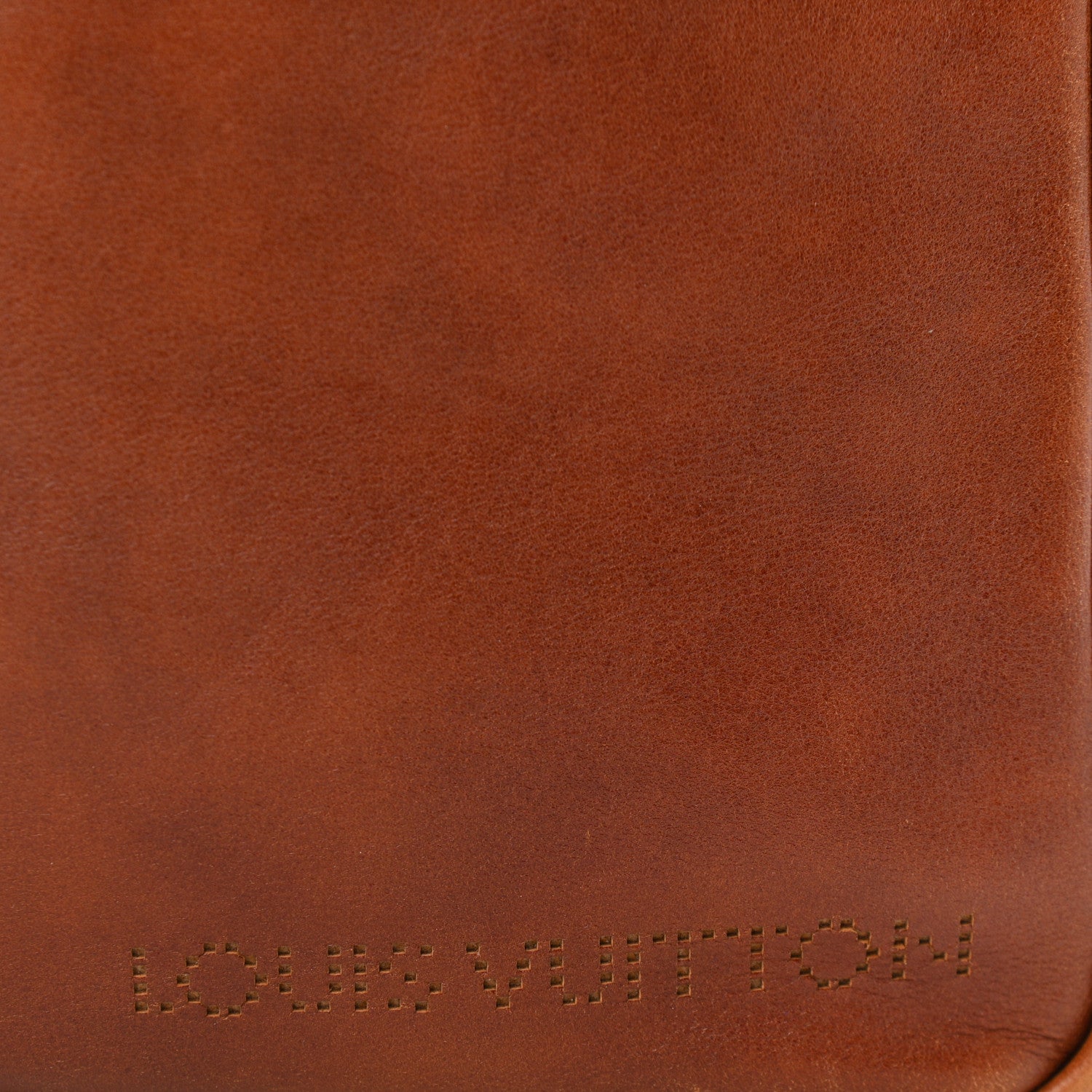 Louis Vuitton Bequia Trotter GM 11 of 16
