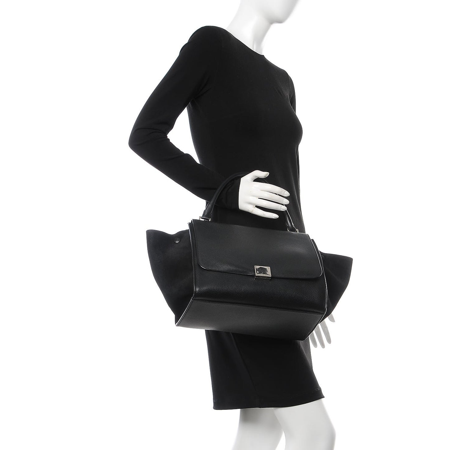 Drummed Calfskin Suede Medium Trapeze Black