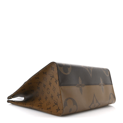 Louis Vuitton Reverse Monogram Giant Onthego MM 4 of 11
