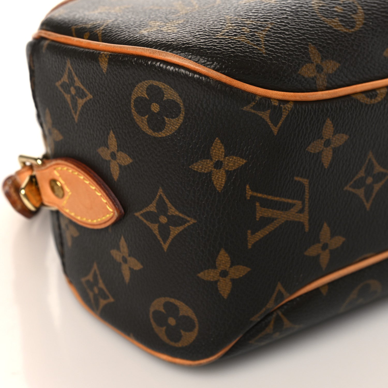 Louis Vuitton Monogram Blois 6 of 8