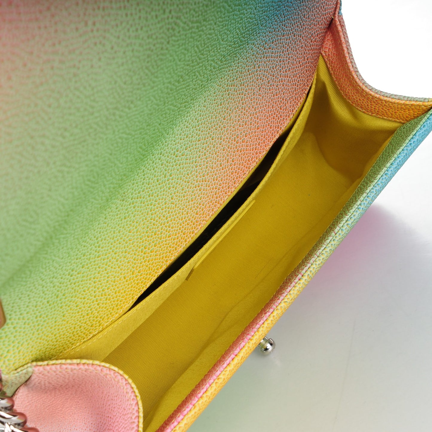 Caviar Quilted Medium Cuba Rainbow Boy Flap Multicolor