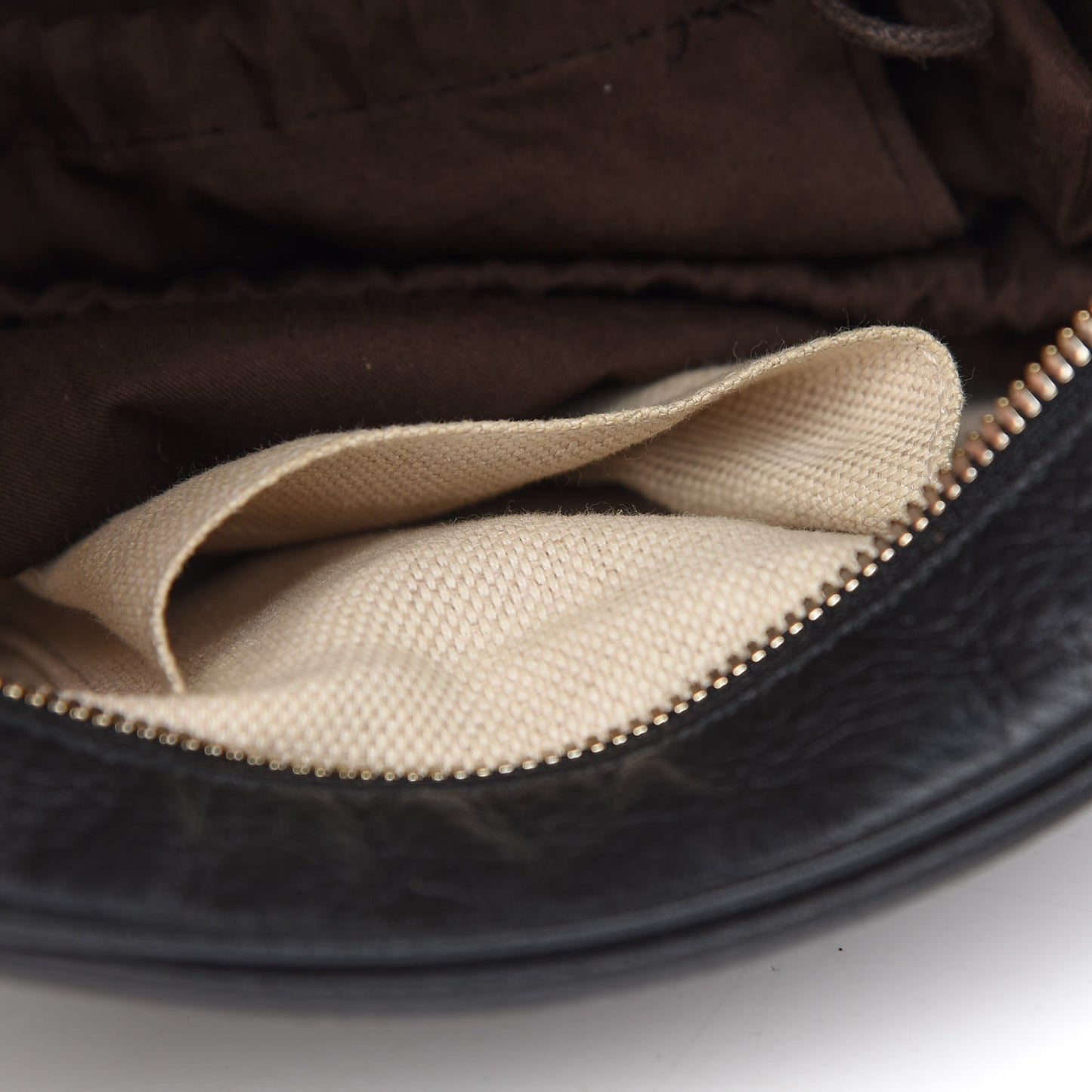 Pebbled Calfskin Small Soho Disco Bag Black