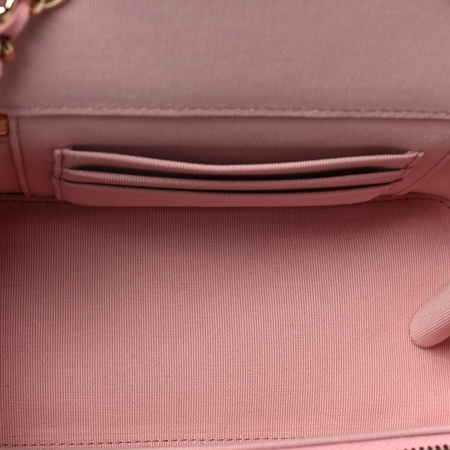 Caviar Quilted Small Vanity Case With Chain Pink