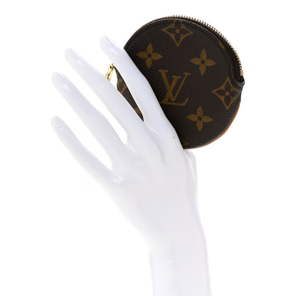 Louis Vuitton Monogram Round Coin Purse 2 of 9