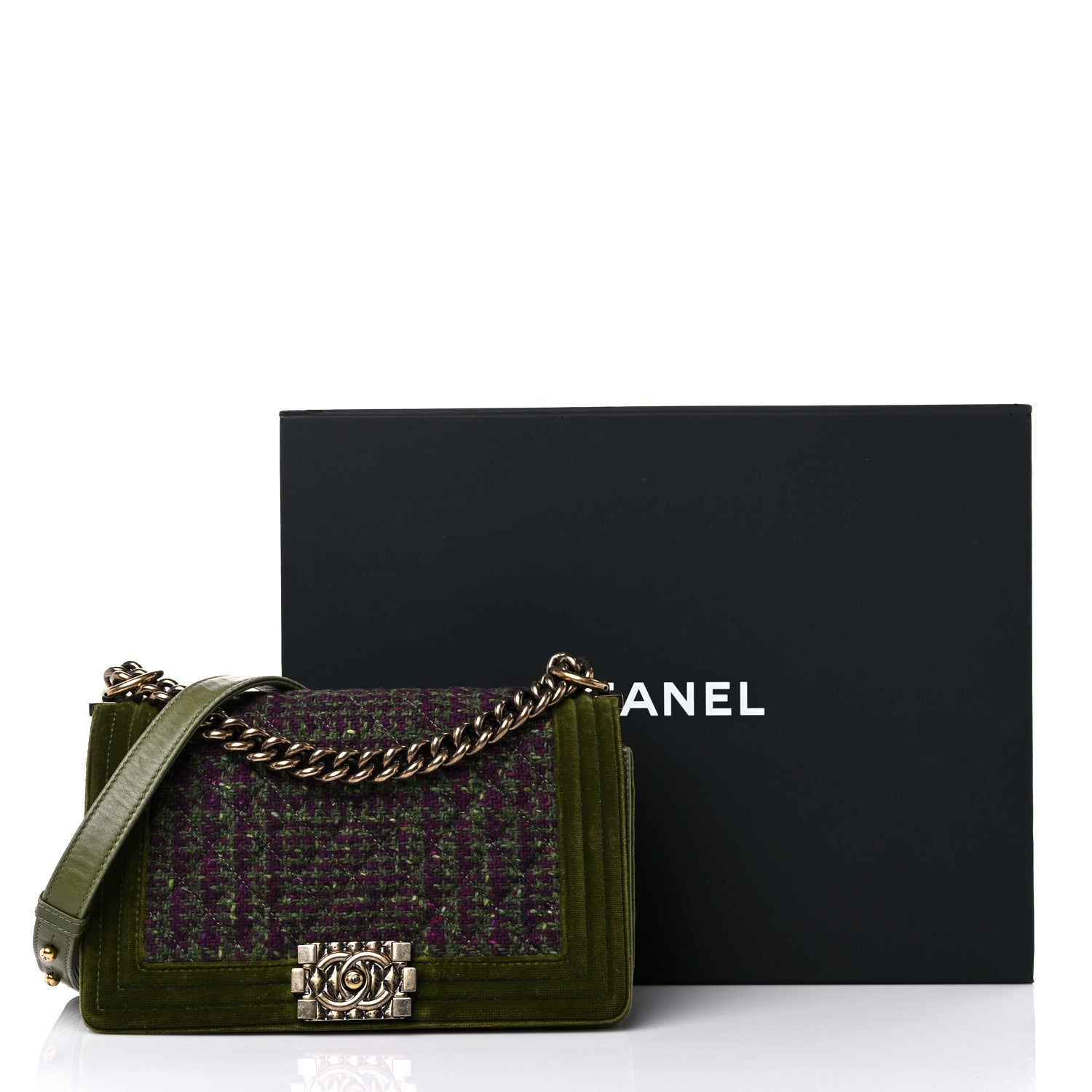 Chanel Velvet Tweed Medium Boy Flap Green 15 of 15