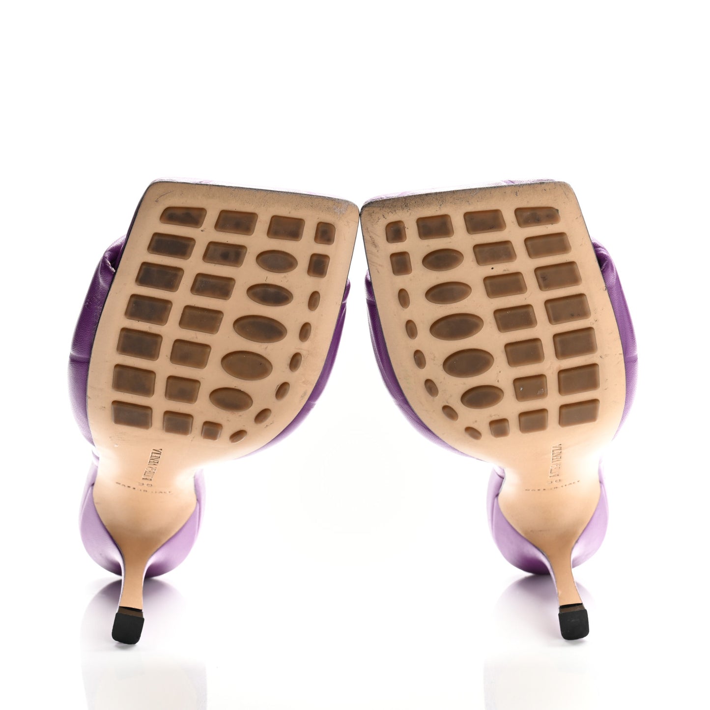 Nappa Quilted Rubber Lido Mule Sandals 38 Gumdrop