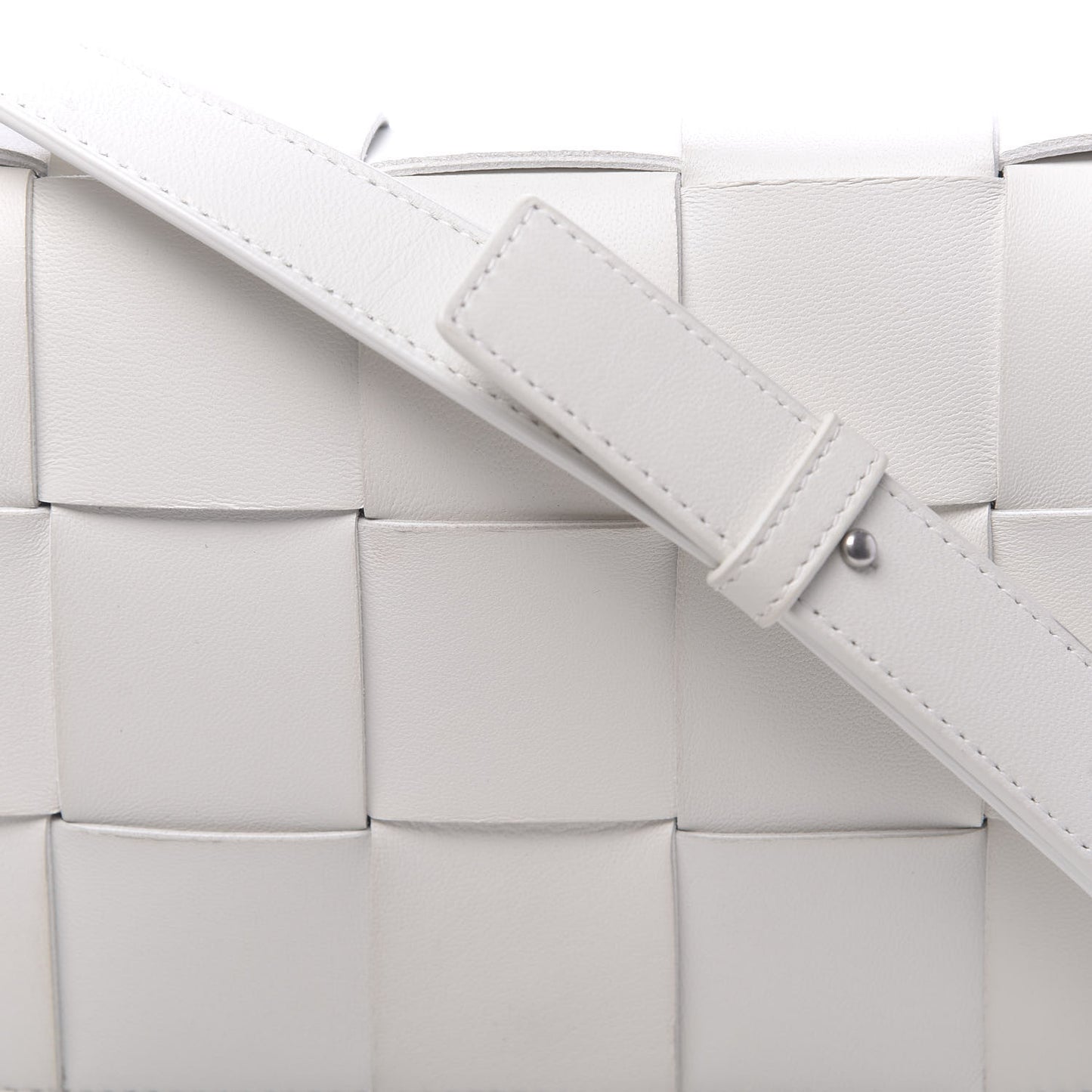 Lambskin Maxi Intrecciato Cassette Crossbody Bag White