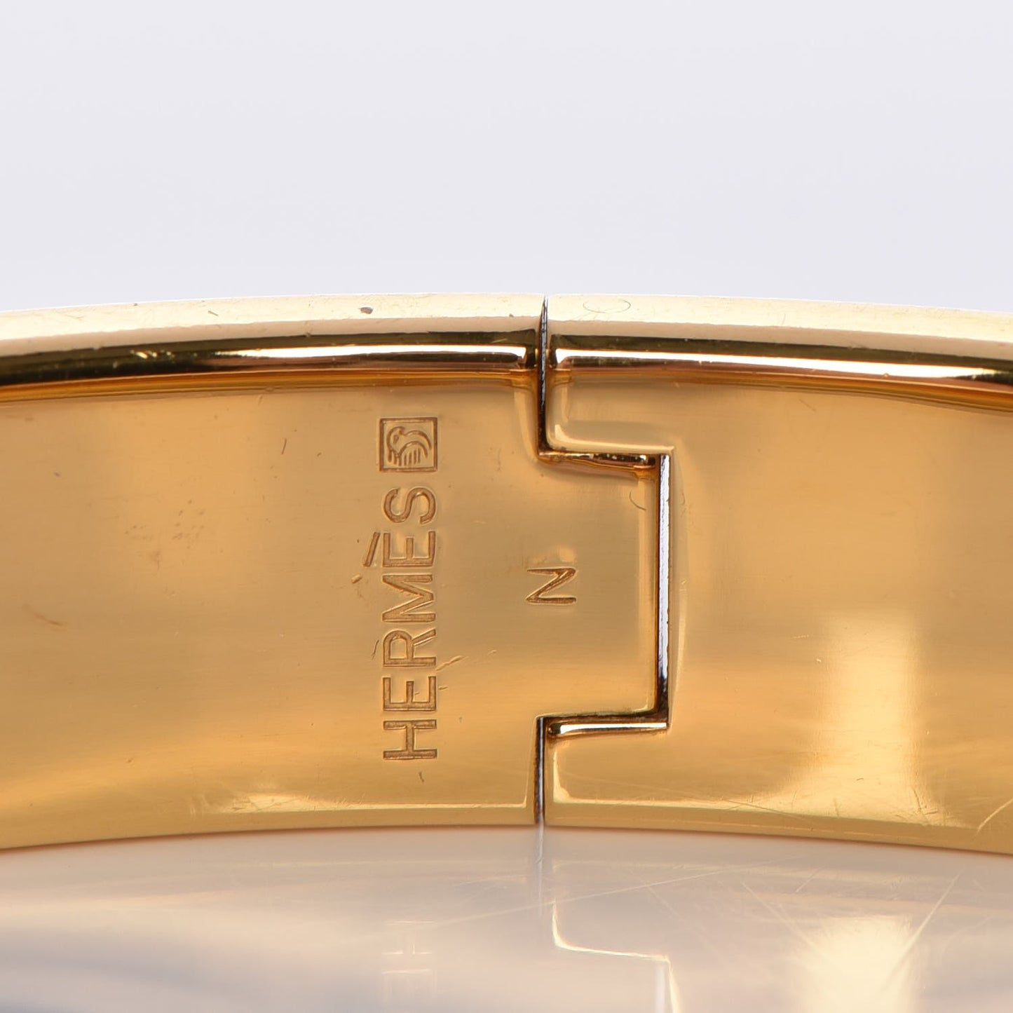Enamel Narrow Clic Clac H Bracelet PM Black