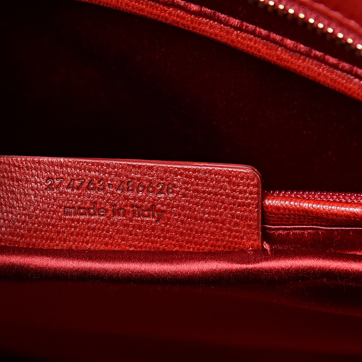 Saint Laurent Textured Calfskin Medium Cabas ChYc Red 6 of 17