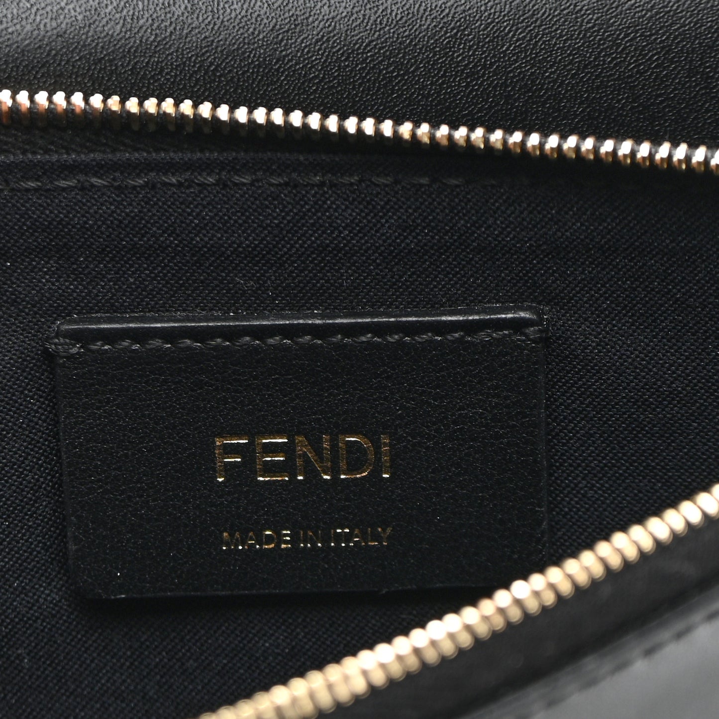 Vitello Cruise F is Fendi Medium Envelope Wallet on Chain Black