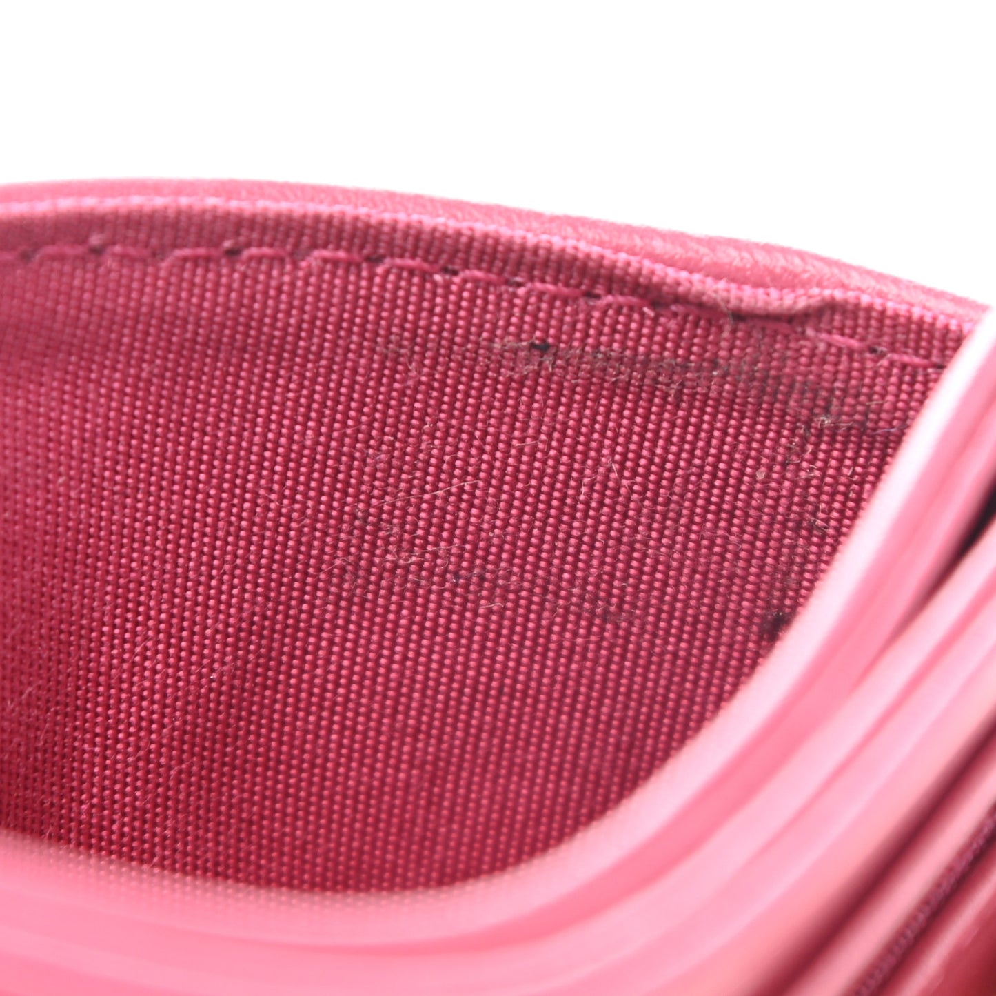 Lambskin Camellia Embossed Card Holder Fuchsia