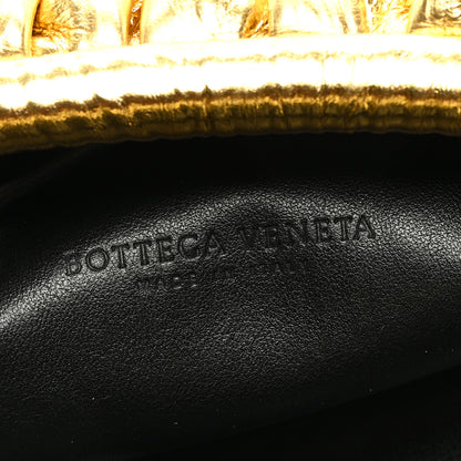 Bottega Veneta Metallic Bark Calfskin Embossed The Pouch Oversized Clutch Oro 6 of 8