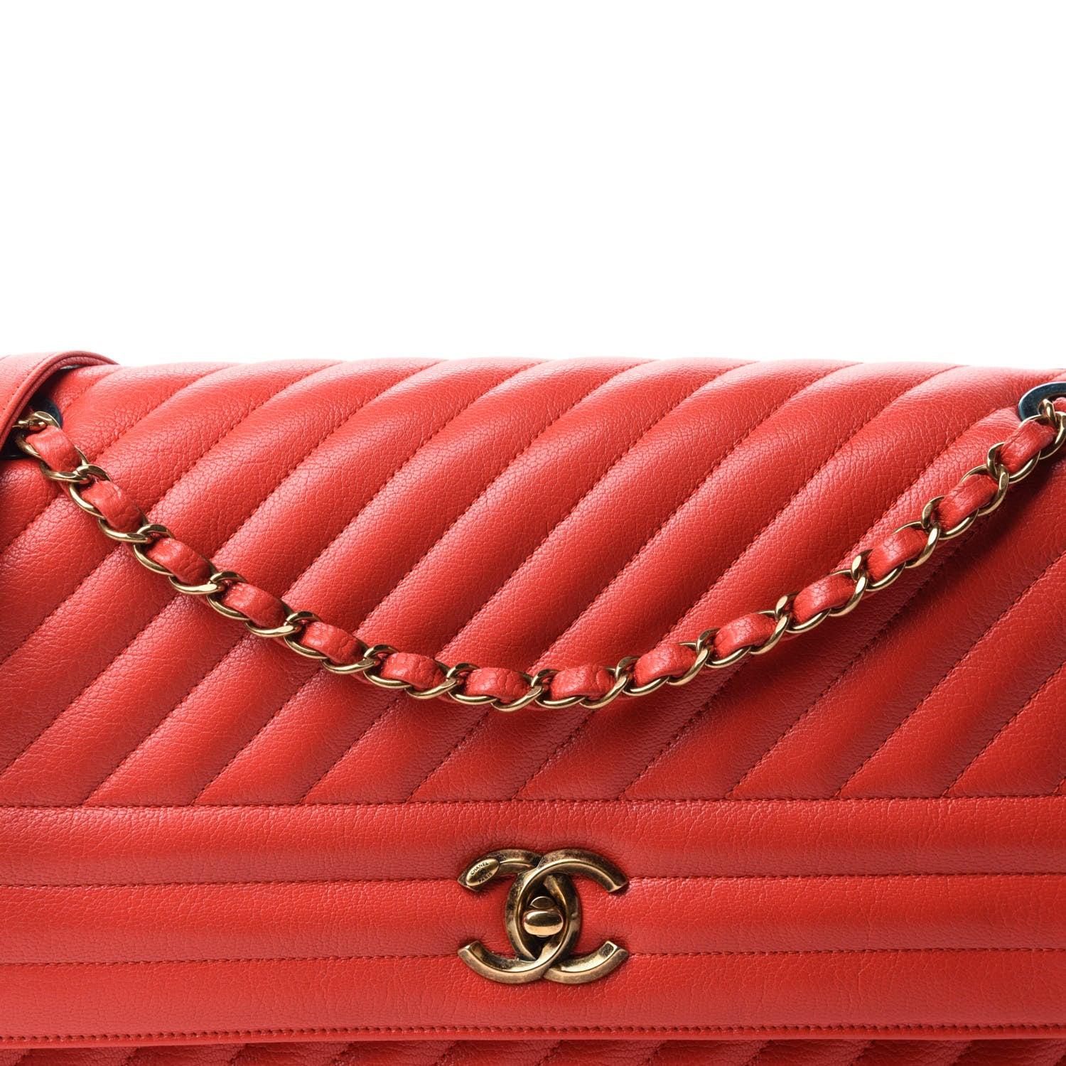 Chanel Shiny Goatskin Diagonal Quilted Small Flap Red 11 of 12