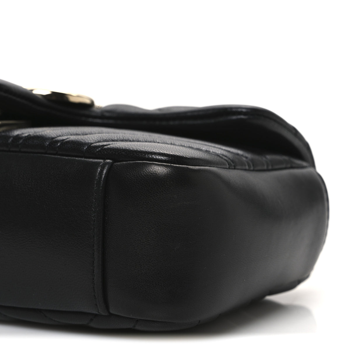 - Gucci Black Agata Supple Lamb skin UK 11 Gucci Lambskin Matelasse Mini GG Marmont Shoulder Bag Black  main image 4