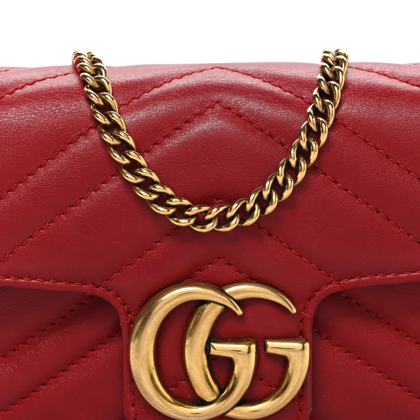 Calfskin Matelasse Super Mini GG Marmont Shoulder Bag Hibiscus Red