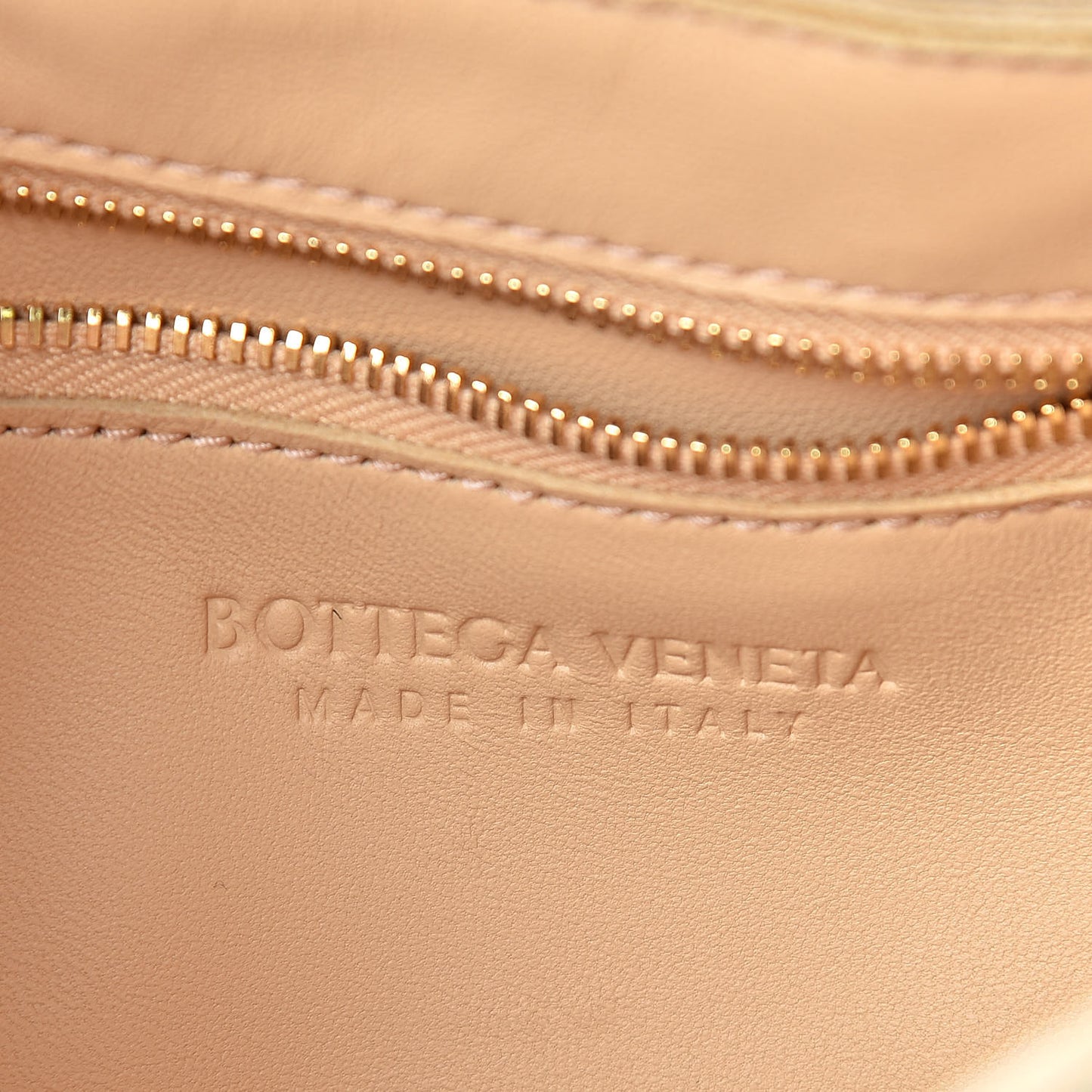 Nappa Maxi Intreccio Cassette Bag Nude