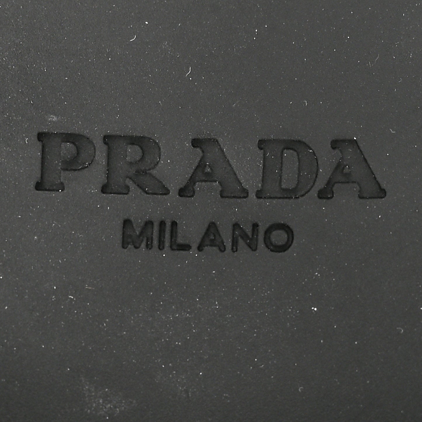 Spazzolato Metal Triangle Logo Mens 35mm Loafers 5 Porpora Fume