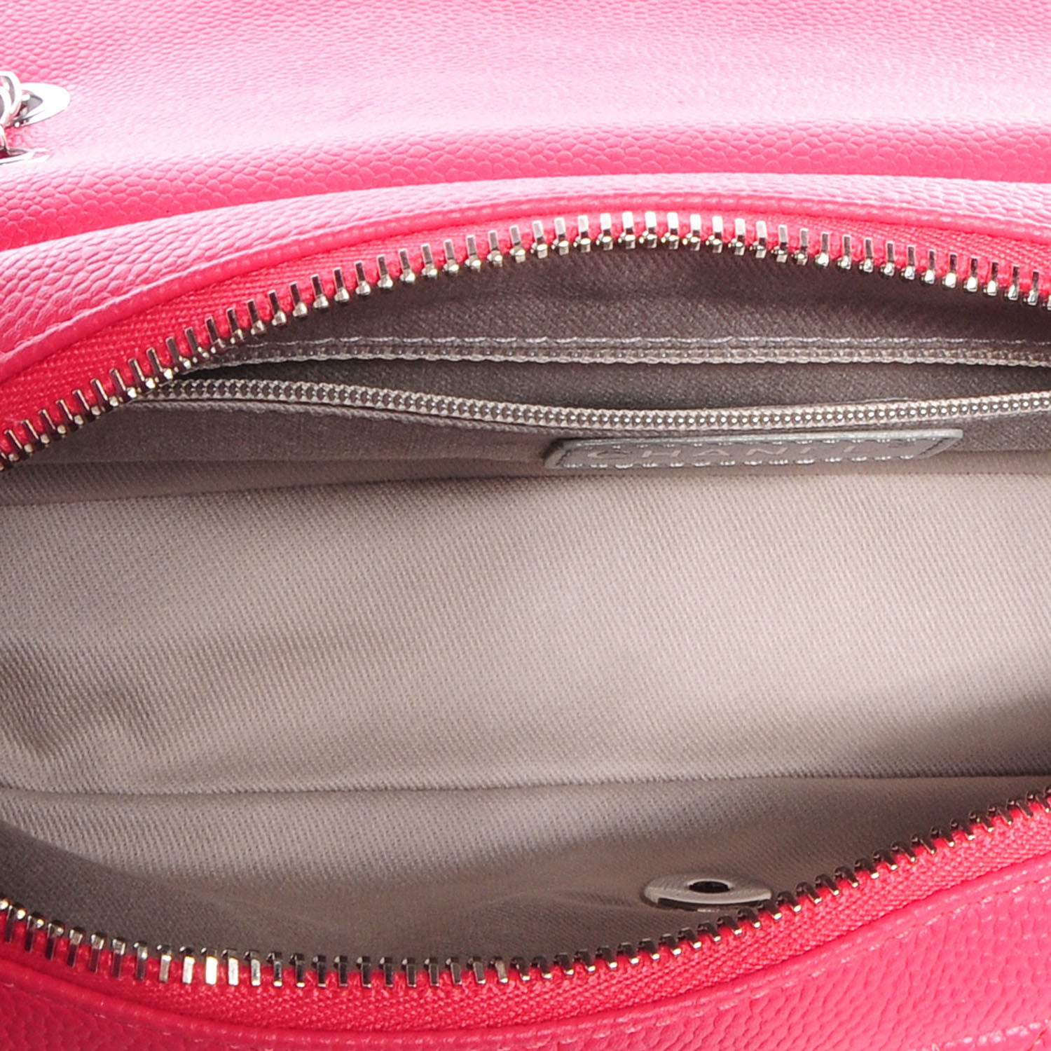 Chanel Caviar Quilted Medium Easy Flap Coral 7 of 9