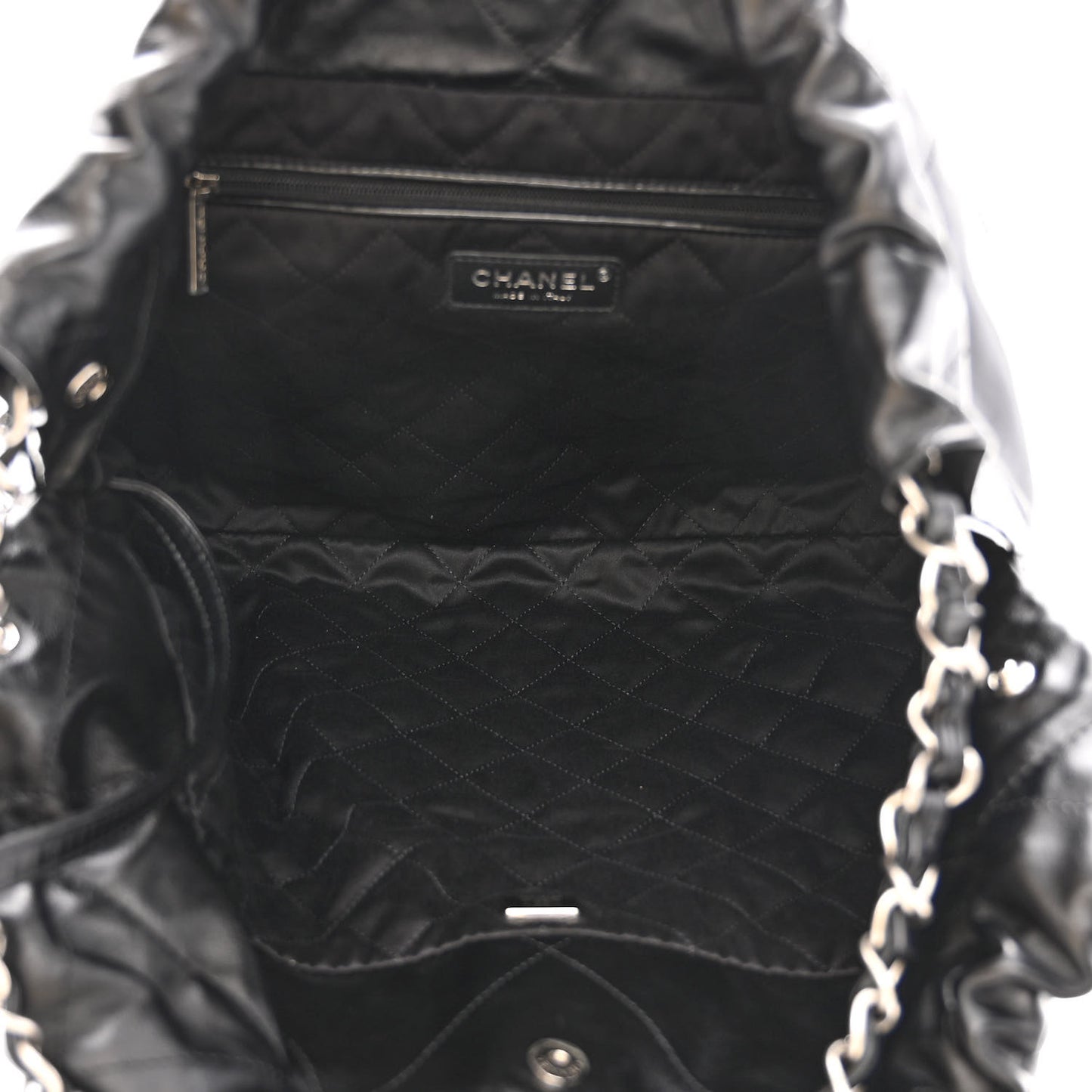 Shiny Calfskin Quilted Chanel 22 Black