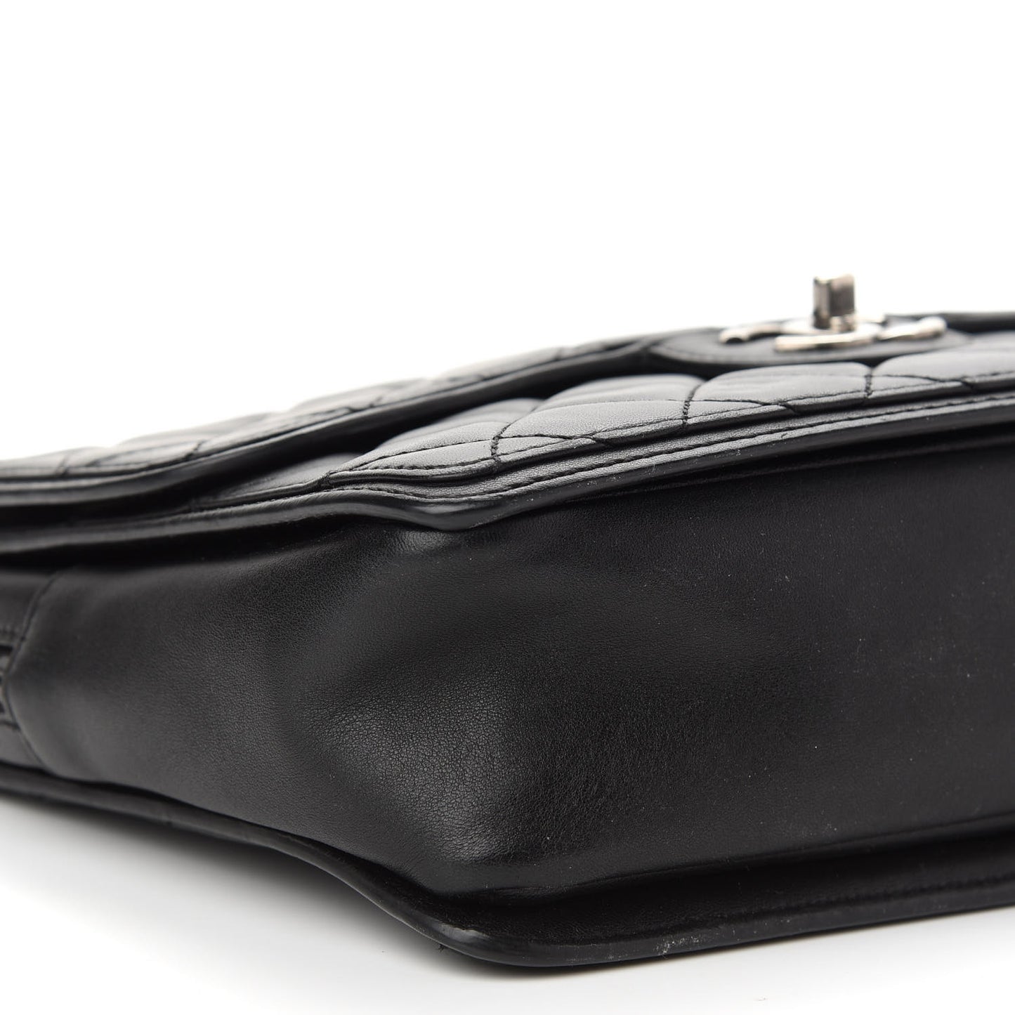 Lambskin Quilted Citizen Zip Large Flap Black