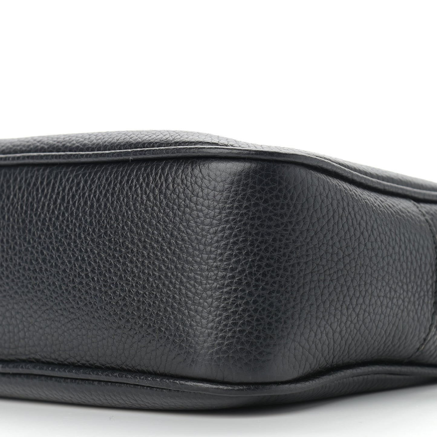 Pebbled Calfskin Small Soho Disco Bag Black
