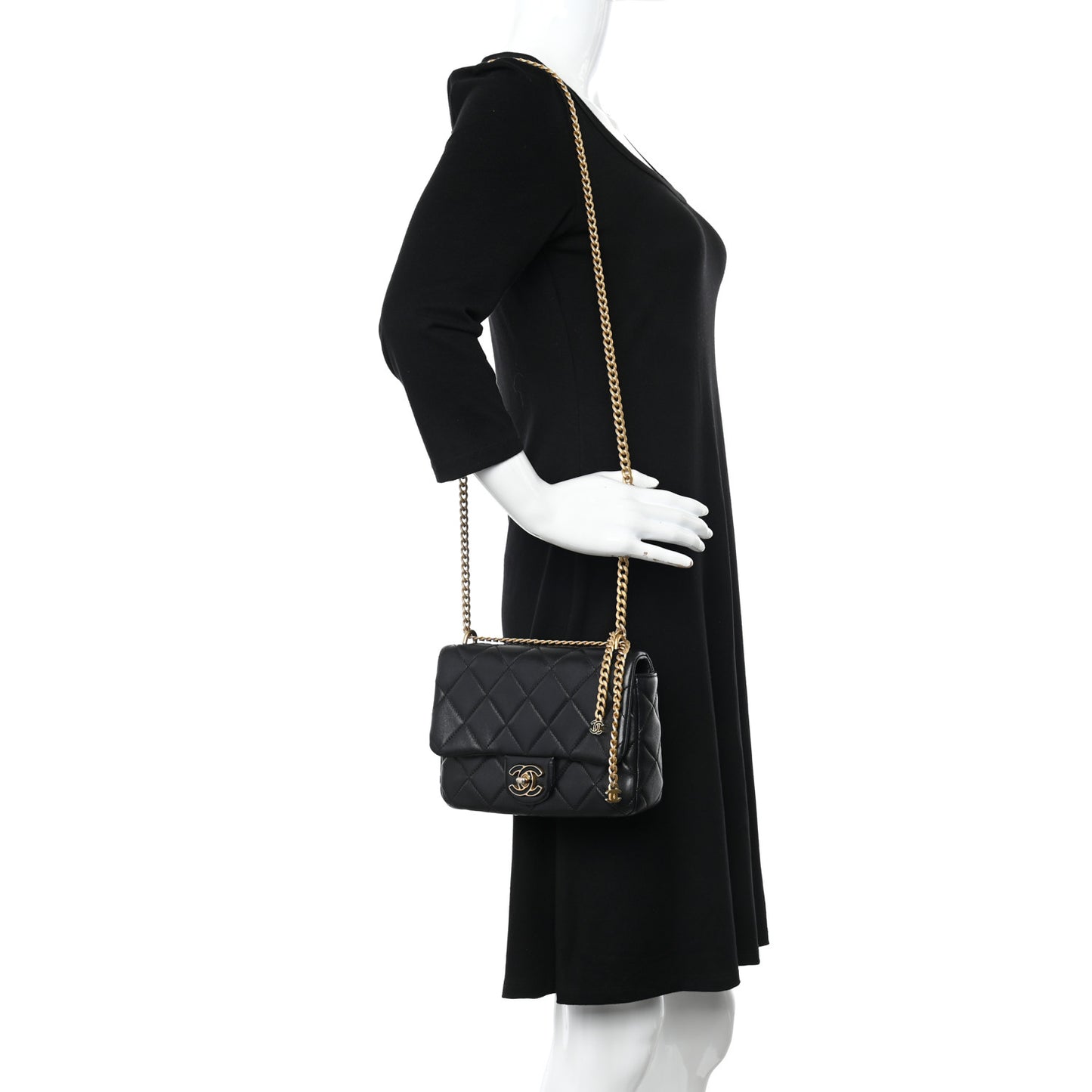 Lambskin Enamel Quilted Pending CC Square Flap Black