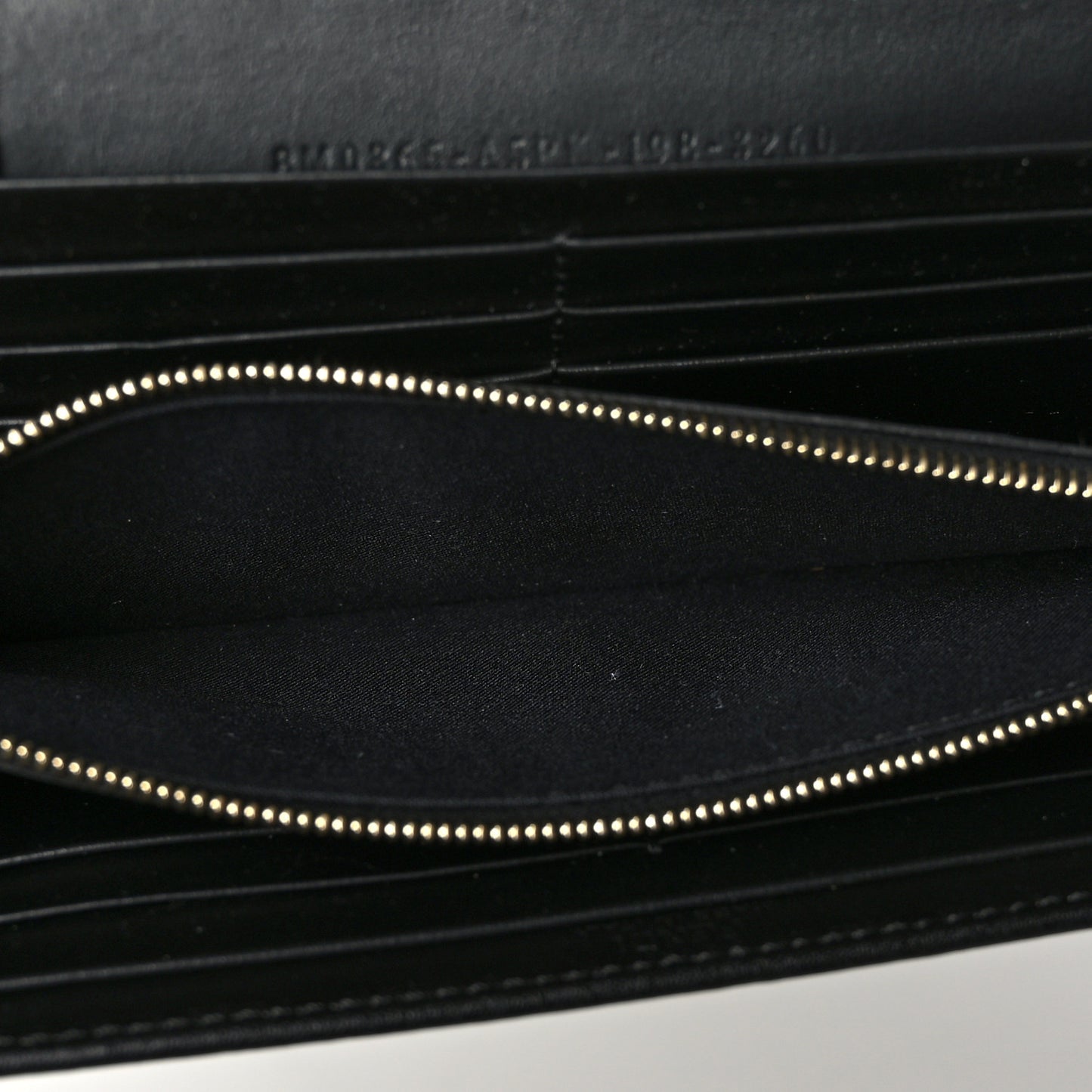 Vitello Liberty F is Fendi Studded Continental Envelope Wallet On Chain Black