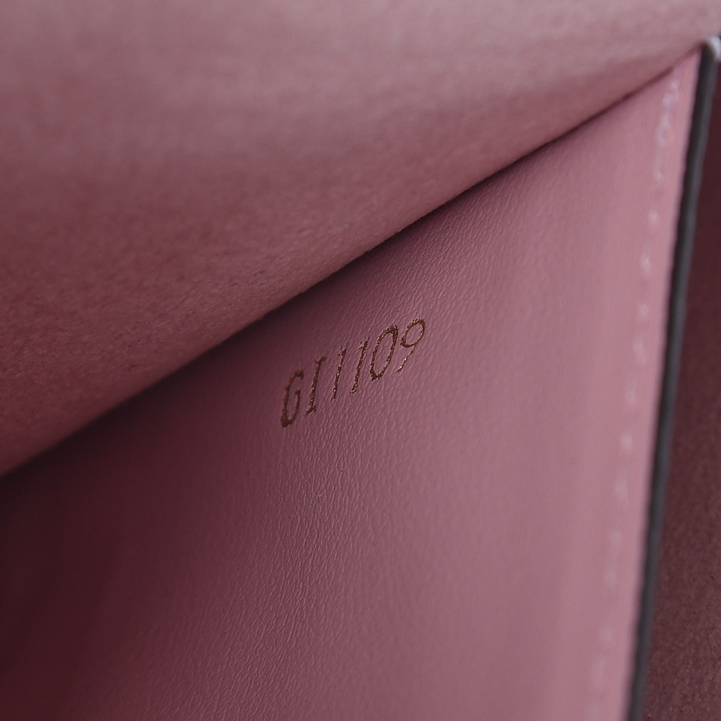 Monogram Giant Double Zip Pochette Rouge