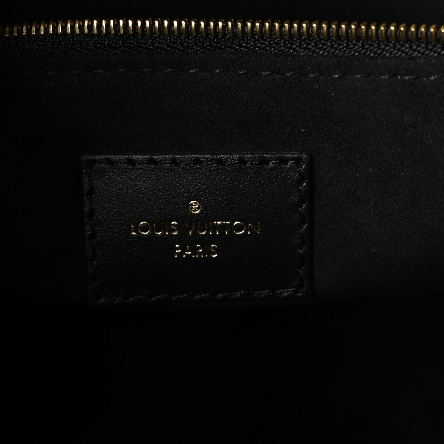 Louis Vuitton Empreinte Monogram Giant Onthego PM Black 6 of 9