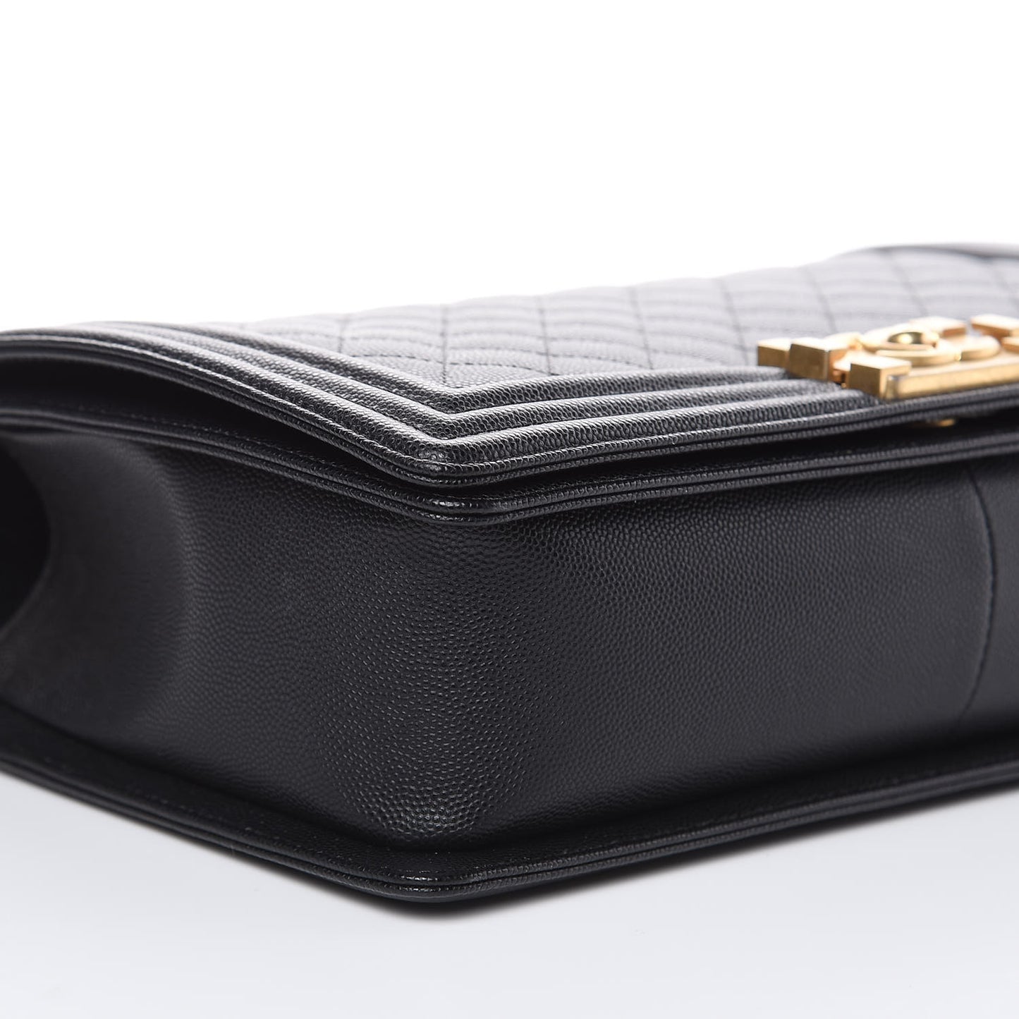 Caviar Quilted New Medium Boy Flap Black