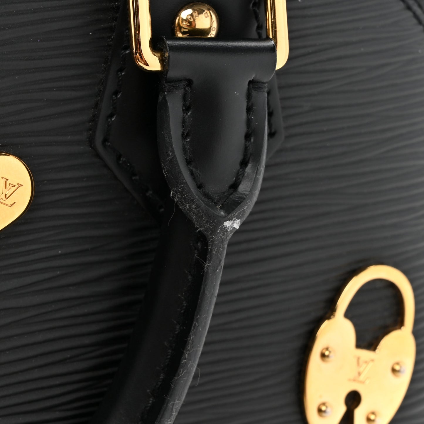 Epi Love Lock Alma BB Black
