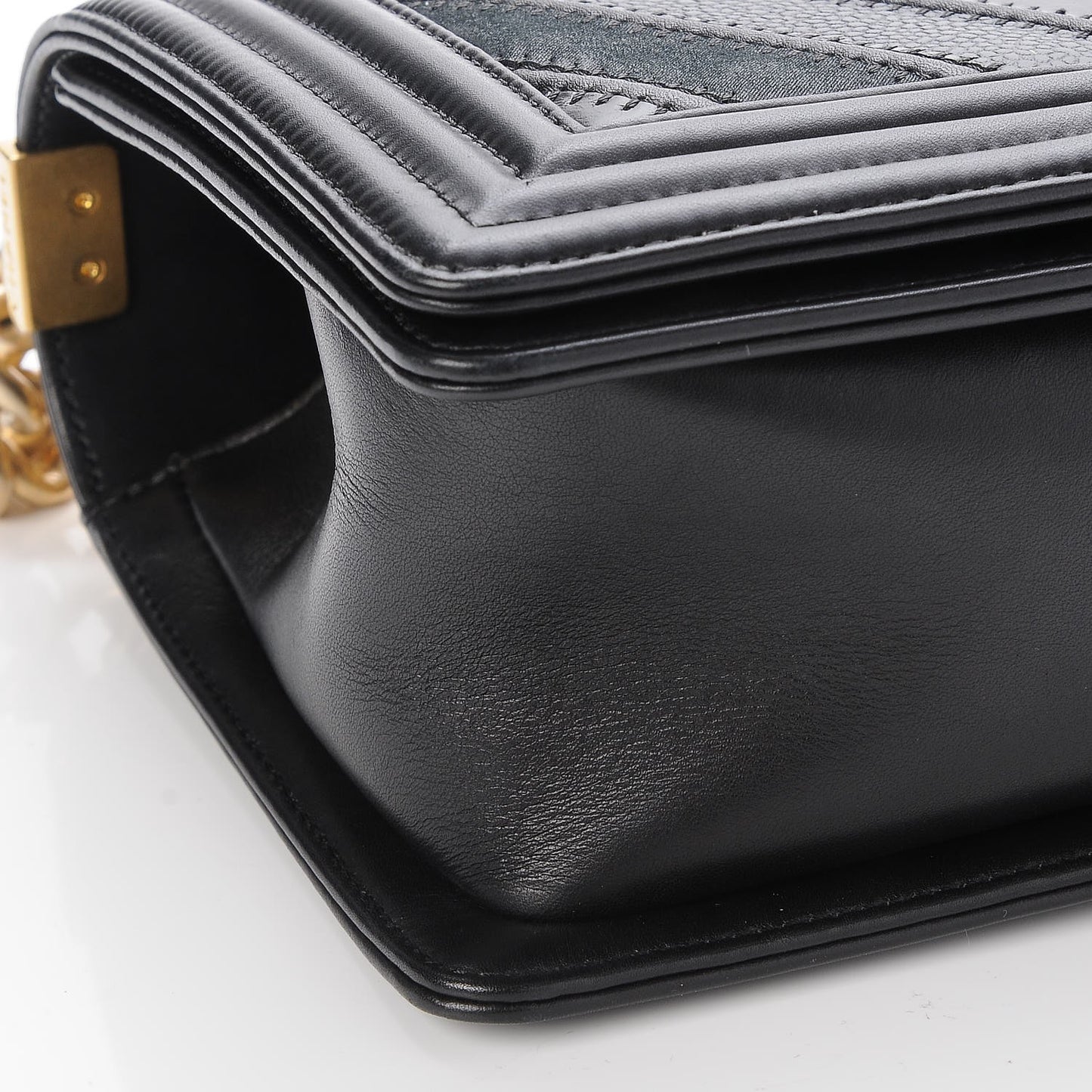 Caviar Suede Calfskin Chevron Medium Boy Flap Black