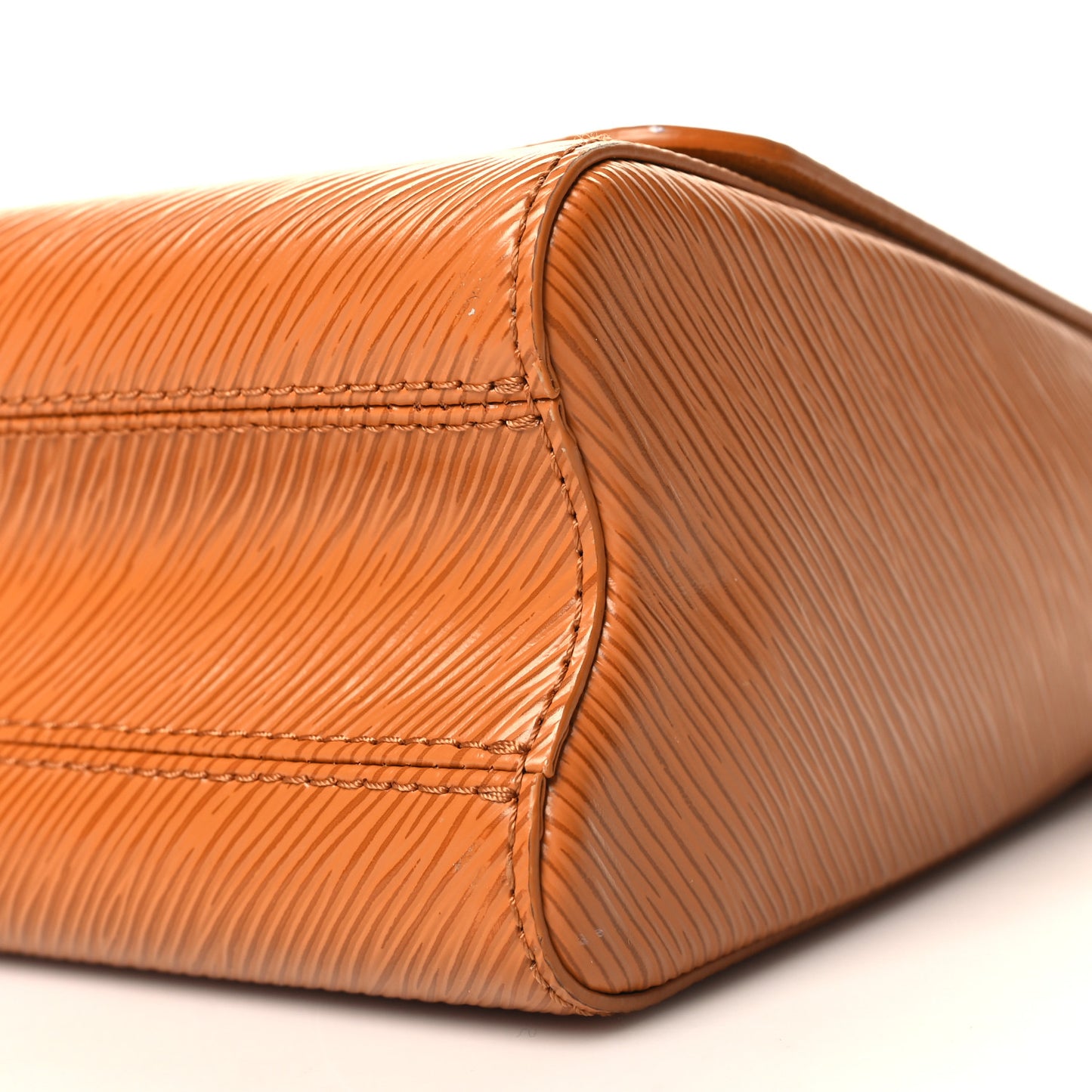 Epi Twist Shoulder Bag MM Gold Miel