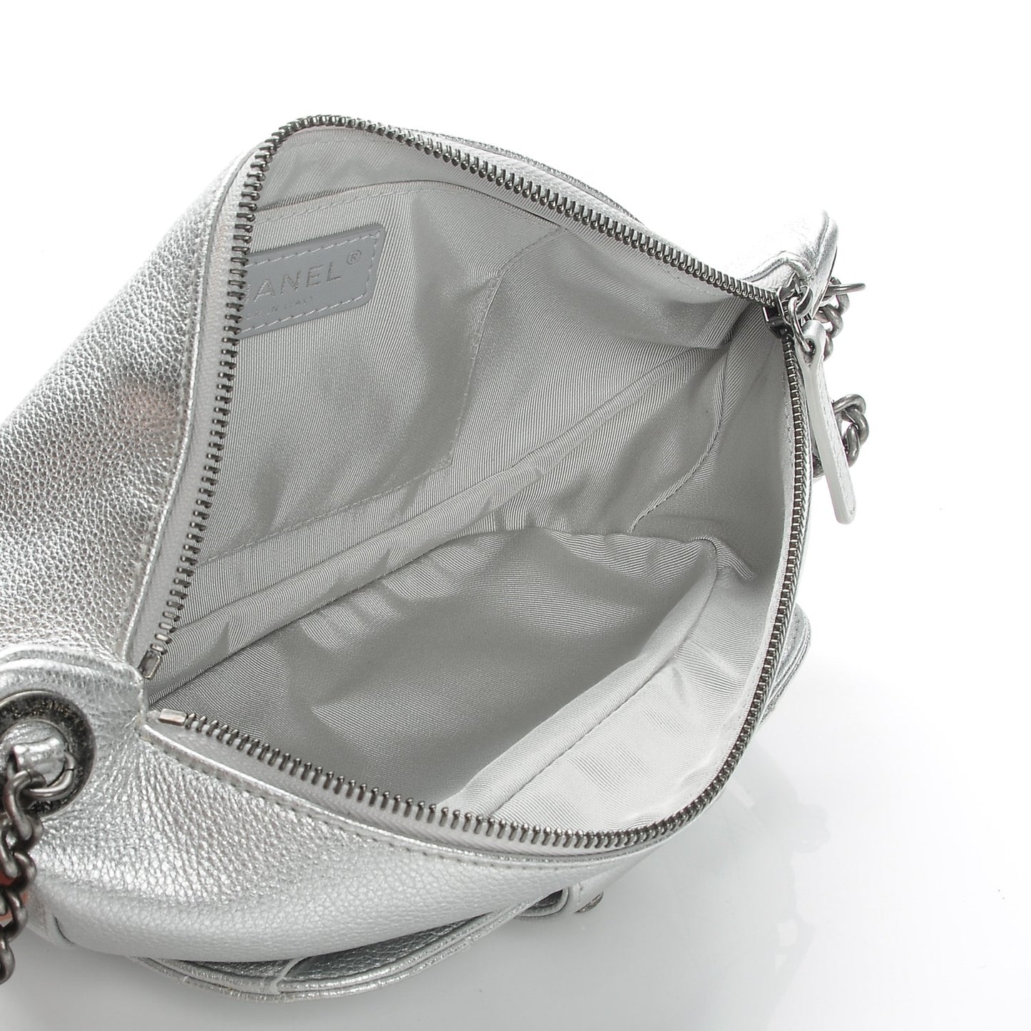 Metallic Grained Calfskin Quilted Casual Rock Waist Bag Silver