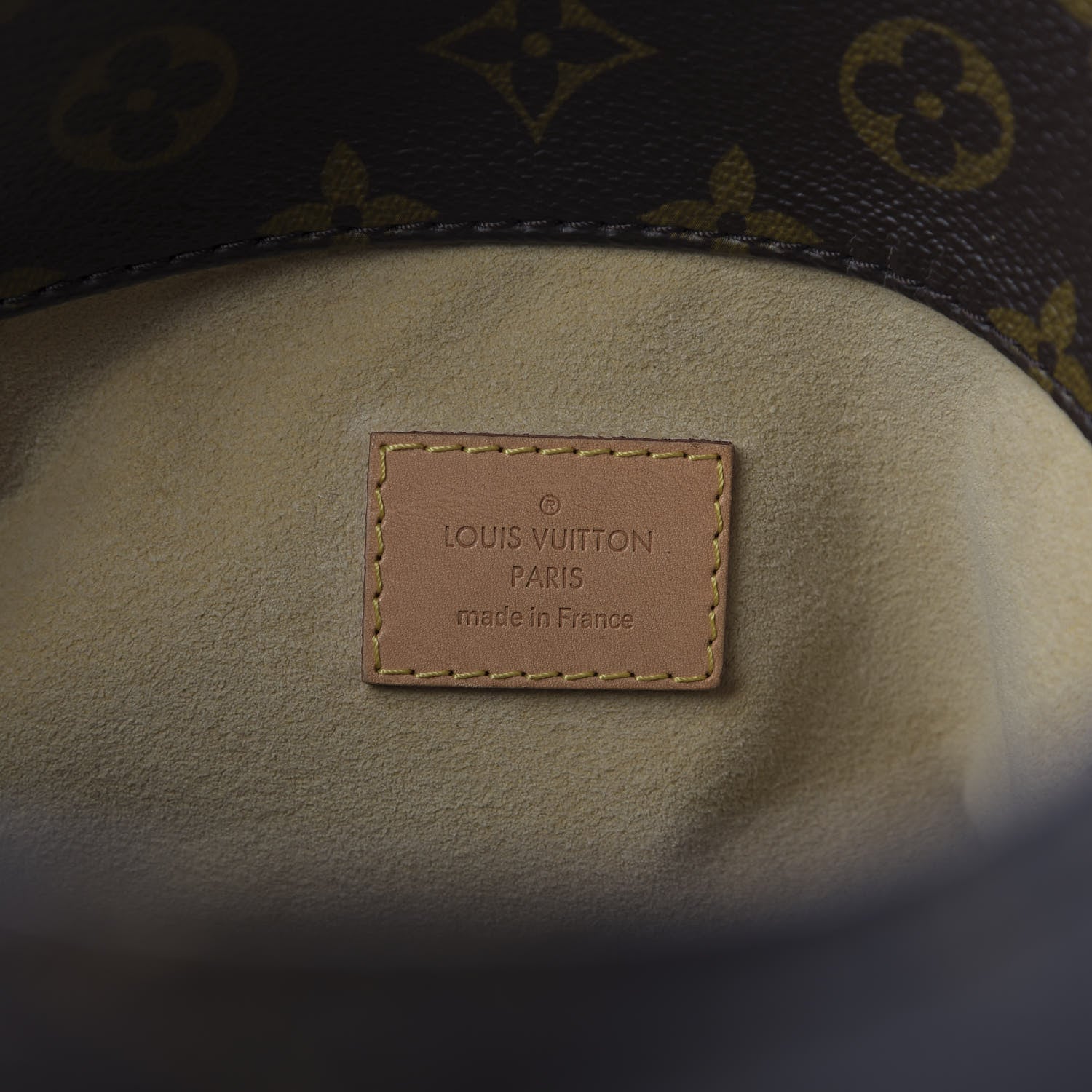 Louis Vuitton Monogram Artsy GM 8 of 8