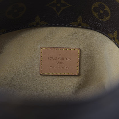 Louis Vuitton Monogram Artsy GM 8 of 8