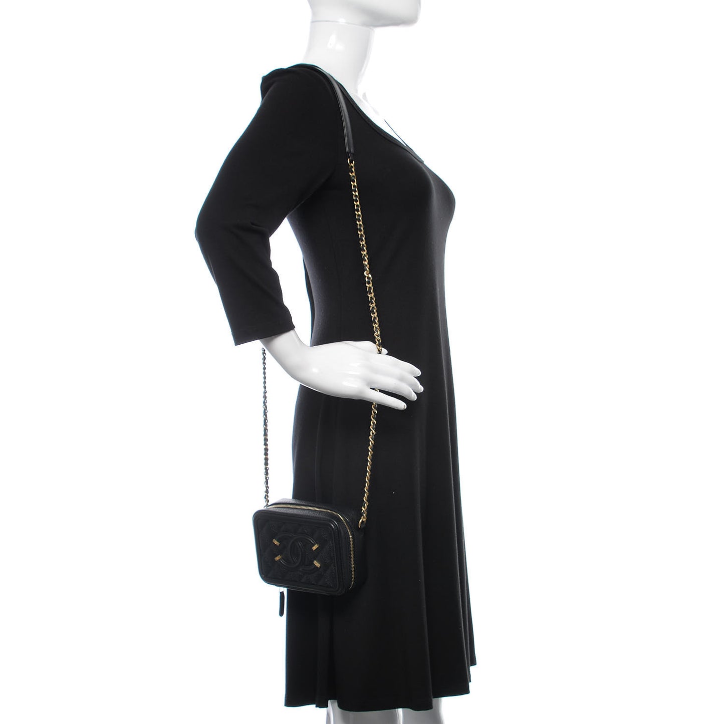 Caviar Quilted CC Filigree Vanity Clutch With Chain Black