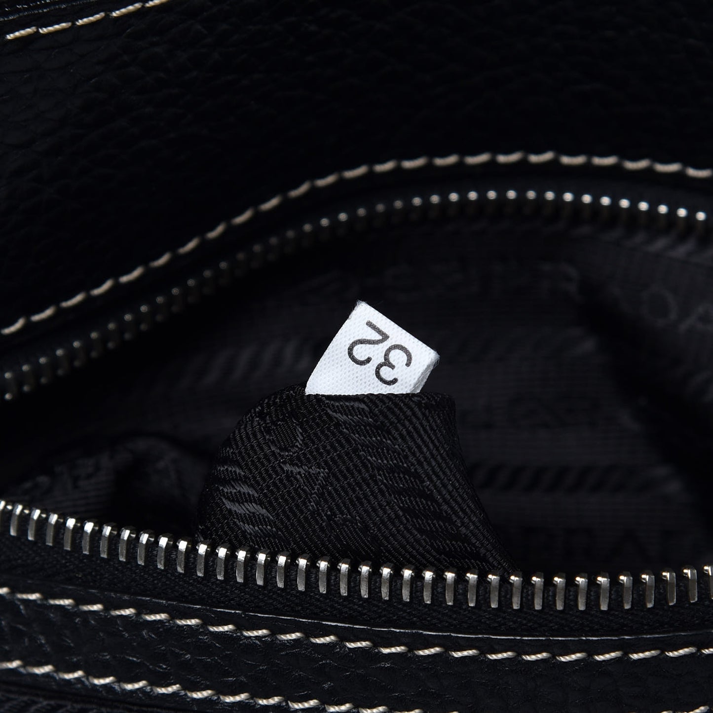 Vitello Daino Stripe Shoulder Bag Black